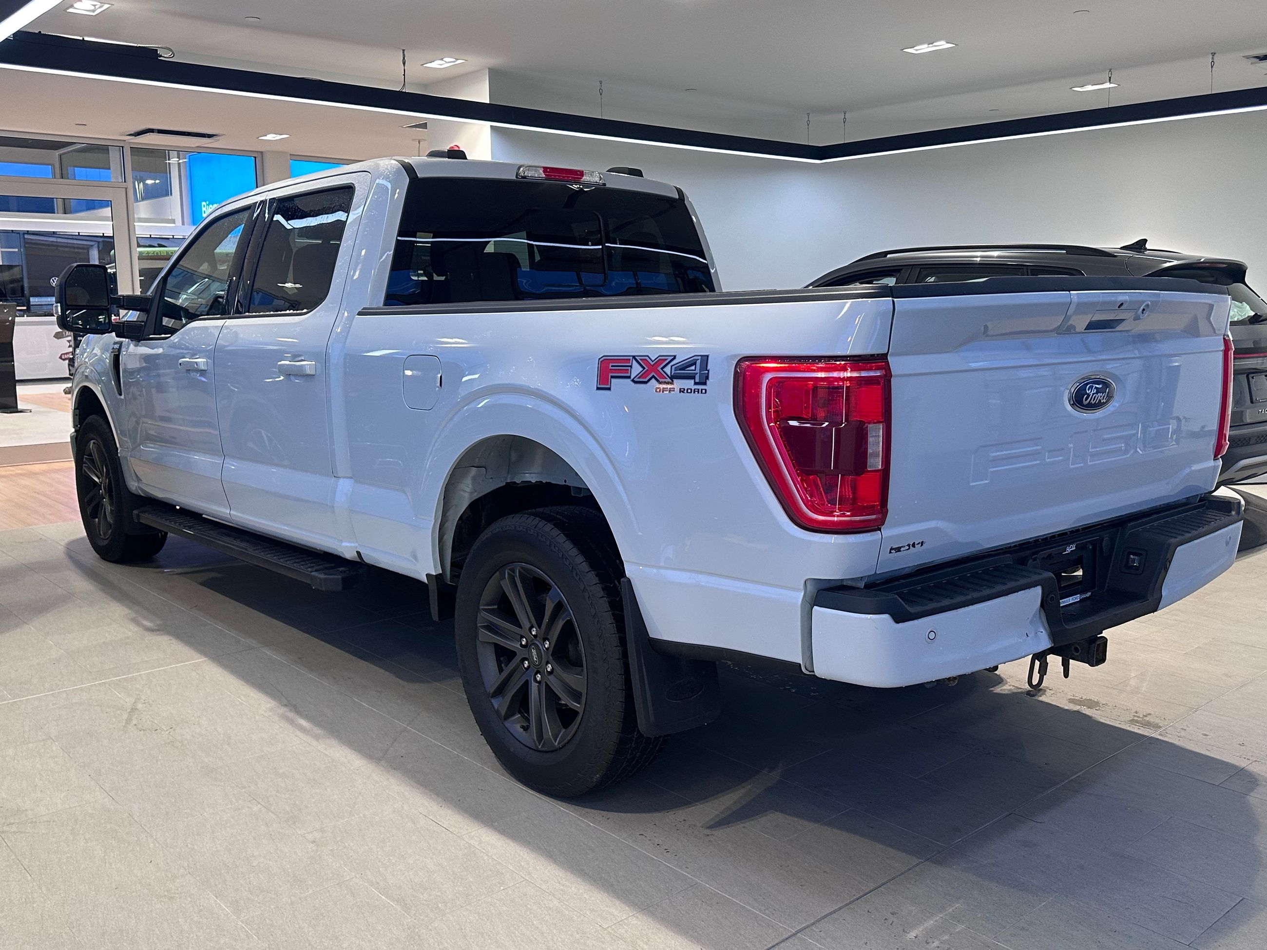 2022 Ford F-150 SPORT + FX4 + V8 + CREW + 3.73 + TOW PACK + WOW ++