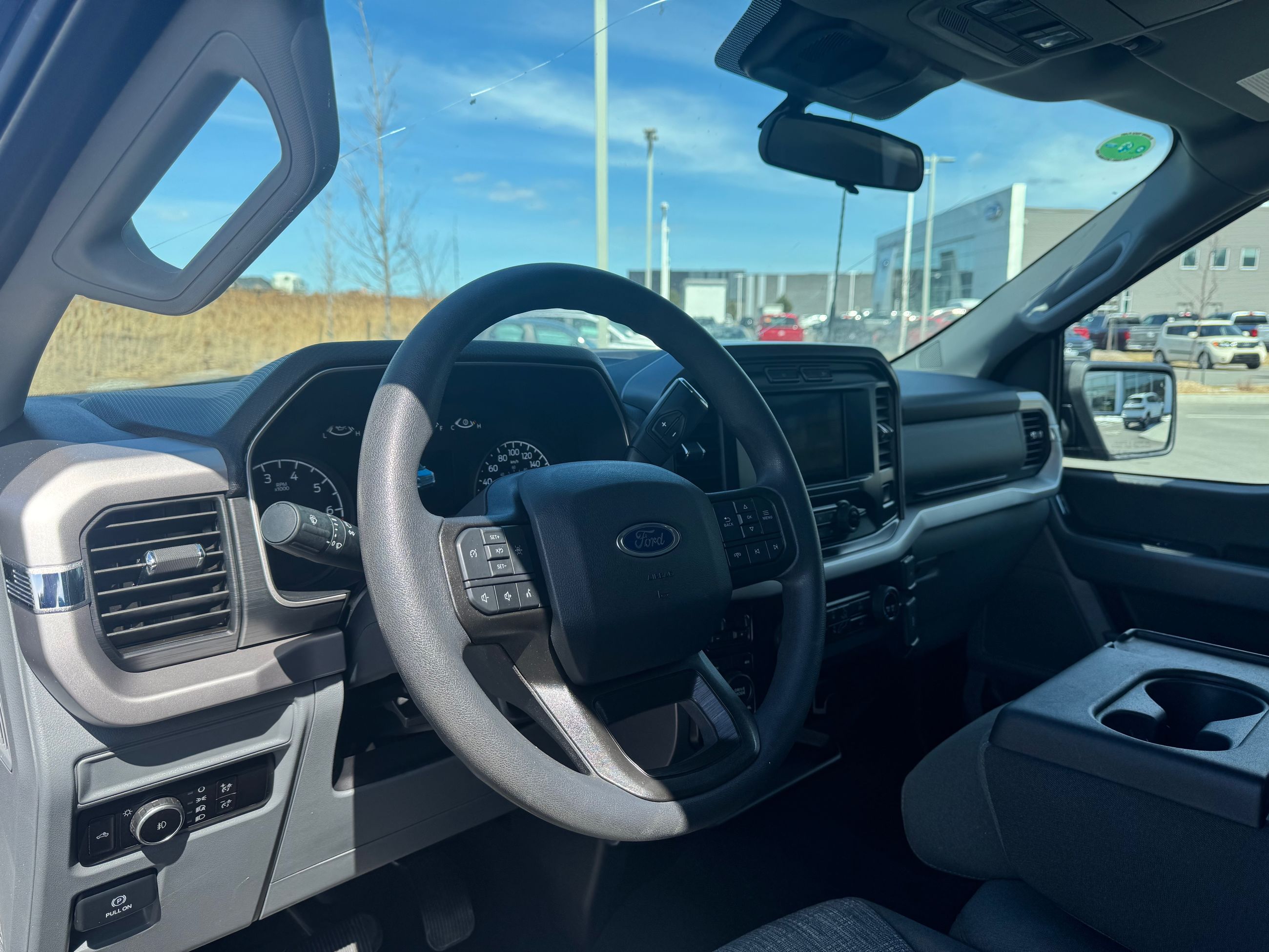 2023 Ford F-150 XLT + 3.5 L + MARCHE PIEDS + A/C + PAS CHER  + WOW