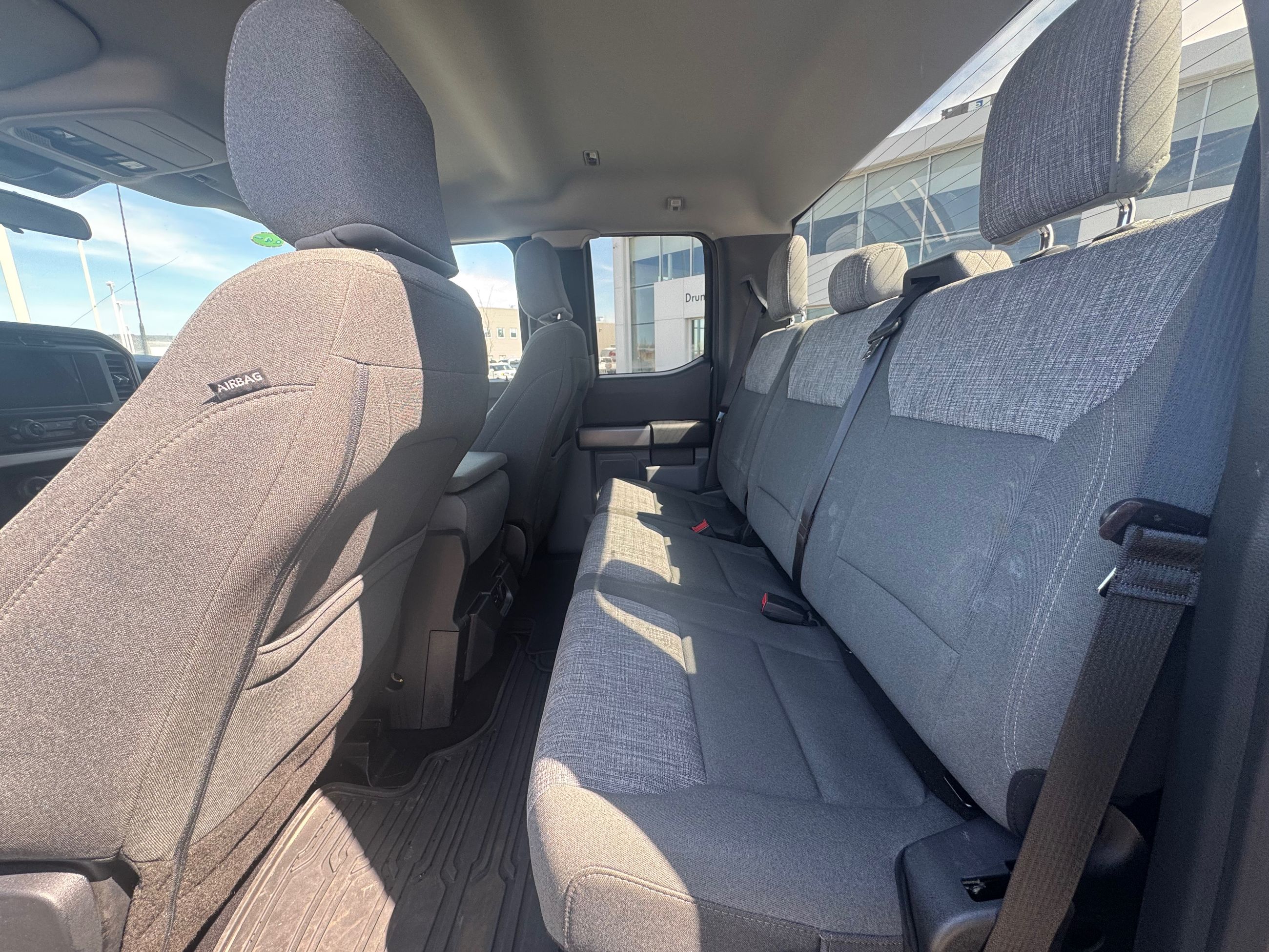 2023 Ford F-150 XLT + 3.5 L + MARCHE PIEDS + A/C + PAS CHER  + WOW