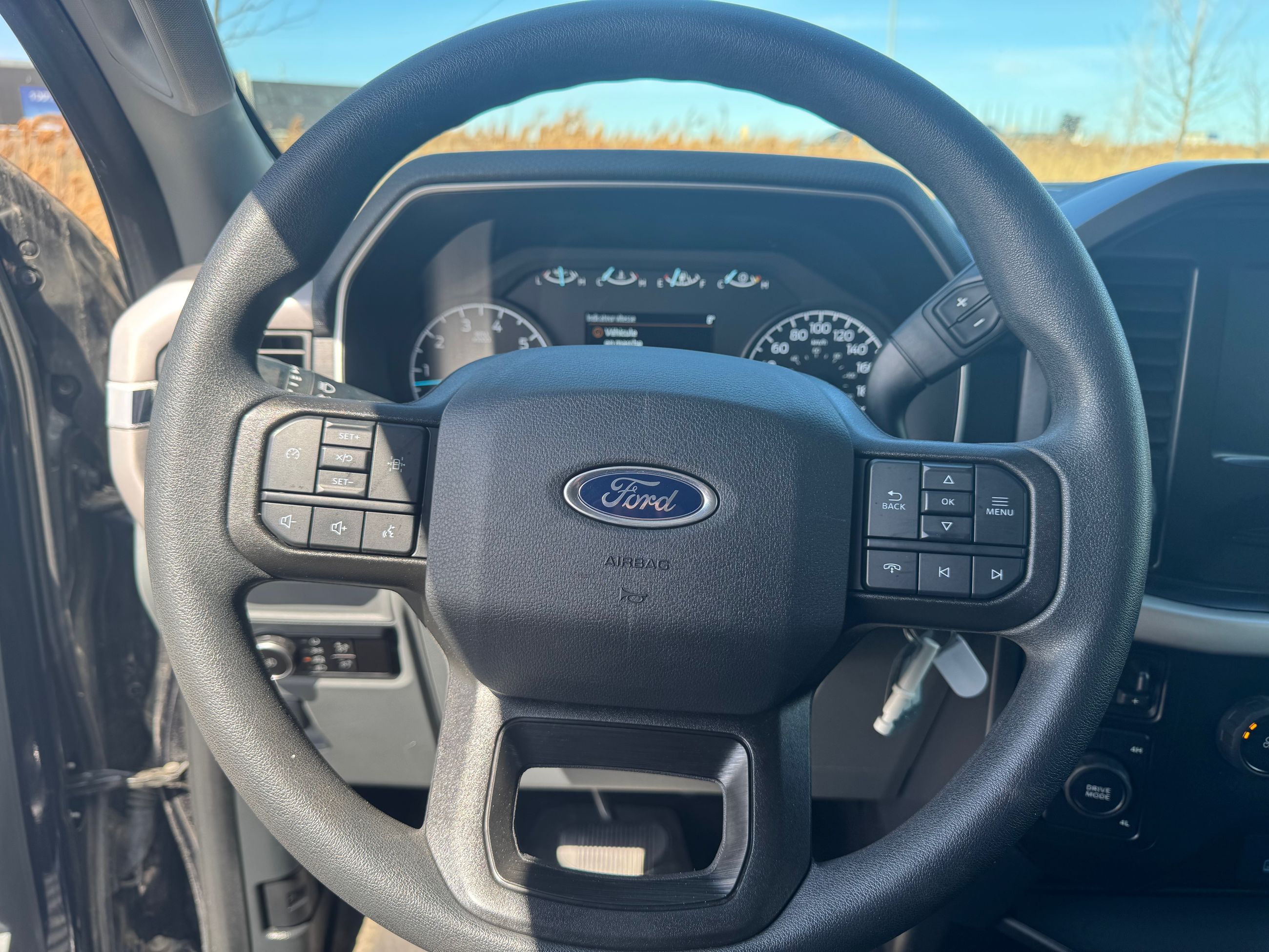 2023 Ford F-150 XLT + 3.5 L + MARCHE PIEDS + A/C + PAS CHER  + WOW