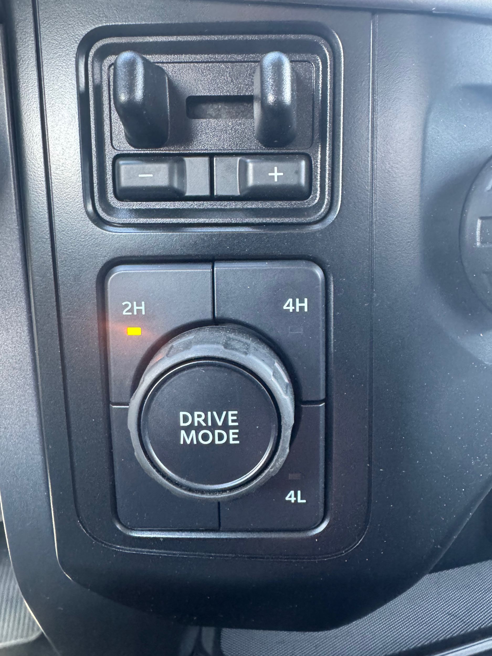 2023 Ford F-150 XLT + 3.5 L + MARCHE PIEDS + A/C + PAS CHER  + WOW
