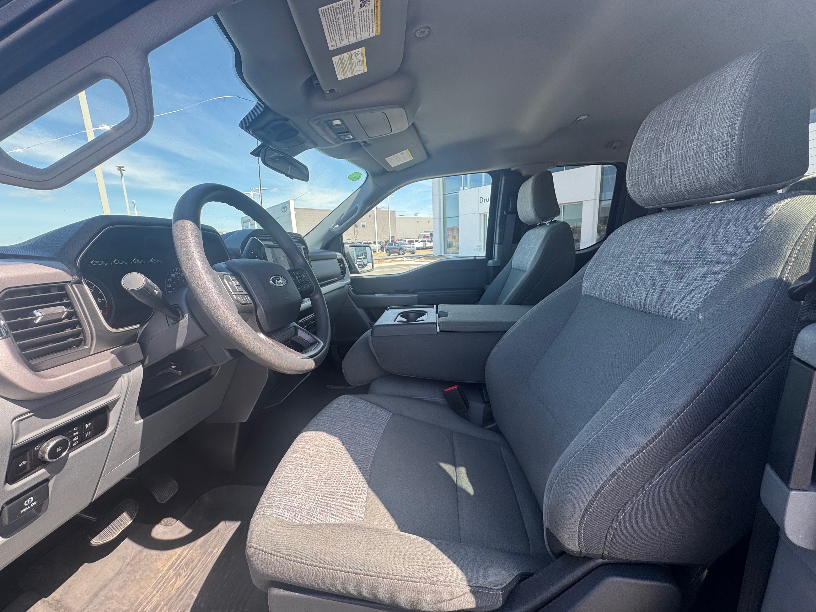 2023 Ford F-150 XLT + 3.5 L + MARCHE PIEDS + A/C + PAS CHER  + WOW