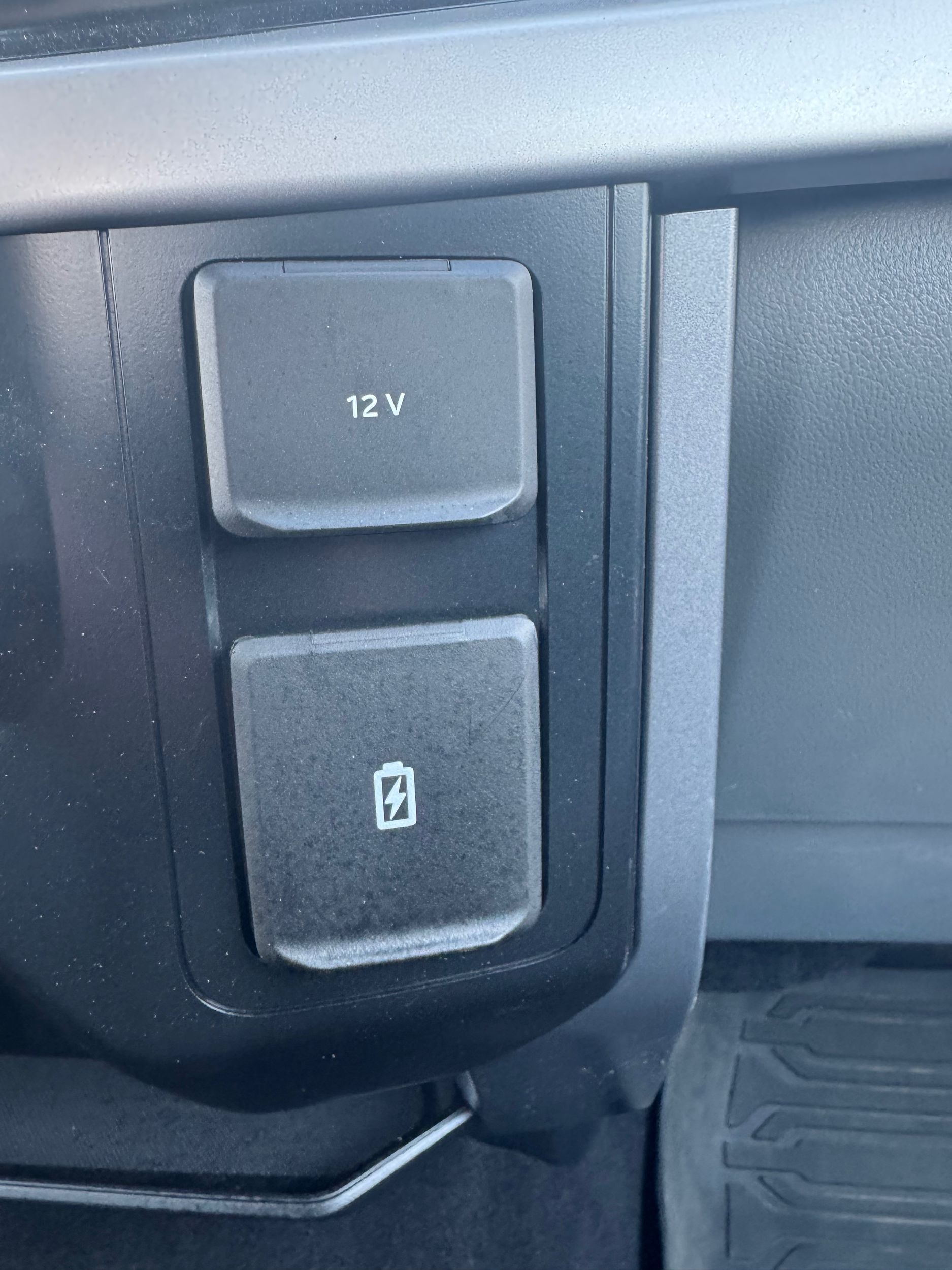 2023 Ford F-150 XLT + 3.5 L + MARCHE PIEDS + A/C + PAS CHER  + WOW