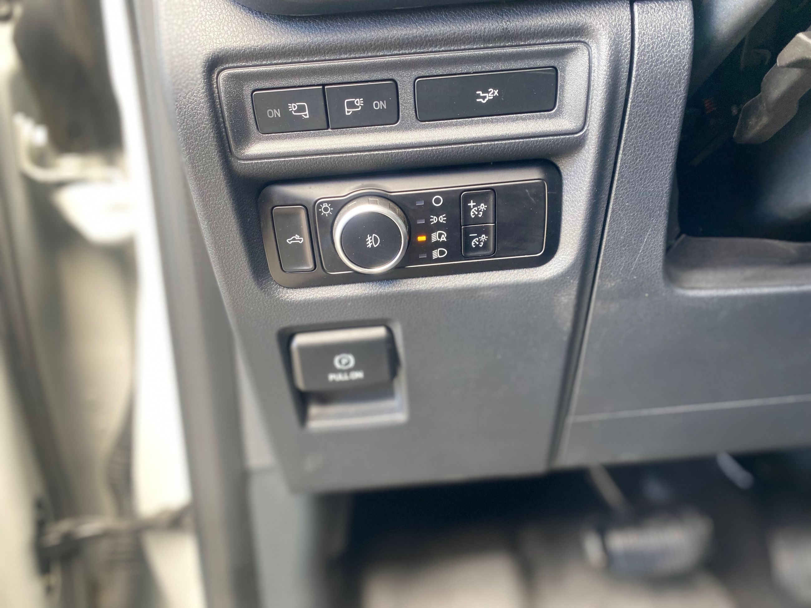 Ford F-150 SPORT + FX4 + CREW + 302A + 3.55 2023