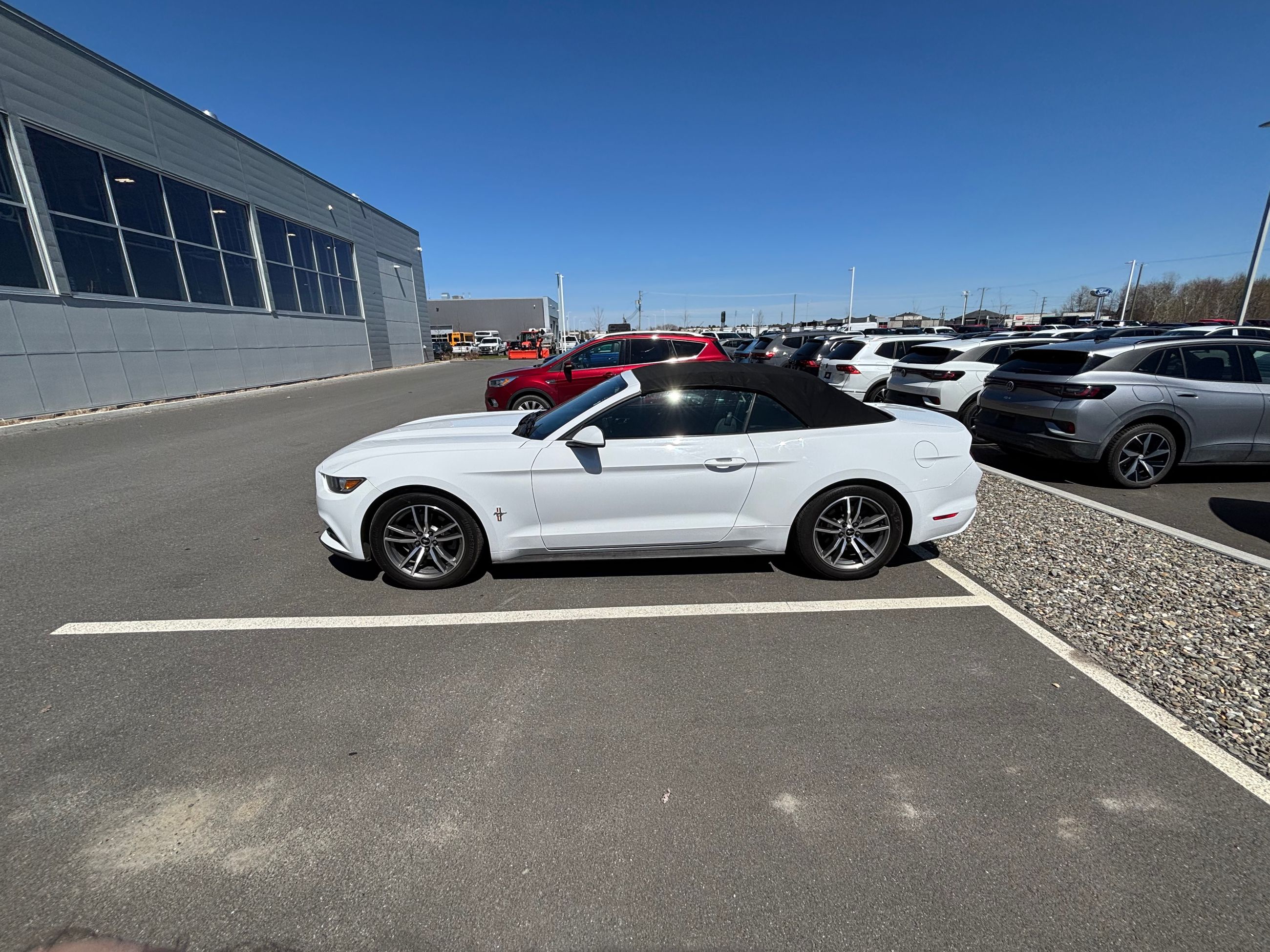 2016 Ford Mustang V6 + CAMERA + A/C + BLUETOOTH + WOW +++