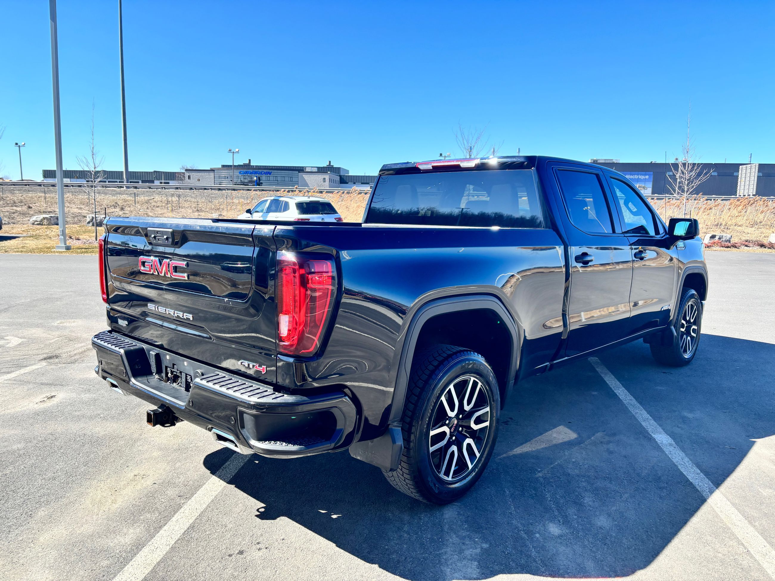2022 GMC Sierra 1500 AT4 + VISION HD + 20″ + 3.23 +  CREW + DIESEL +