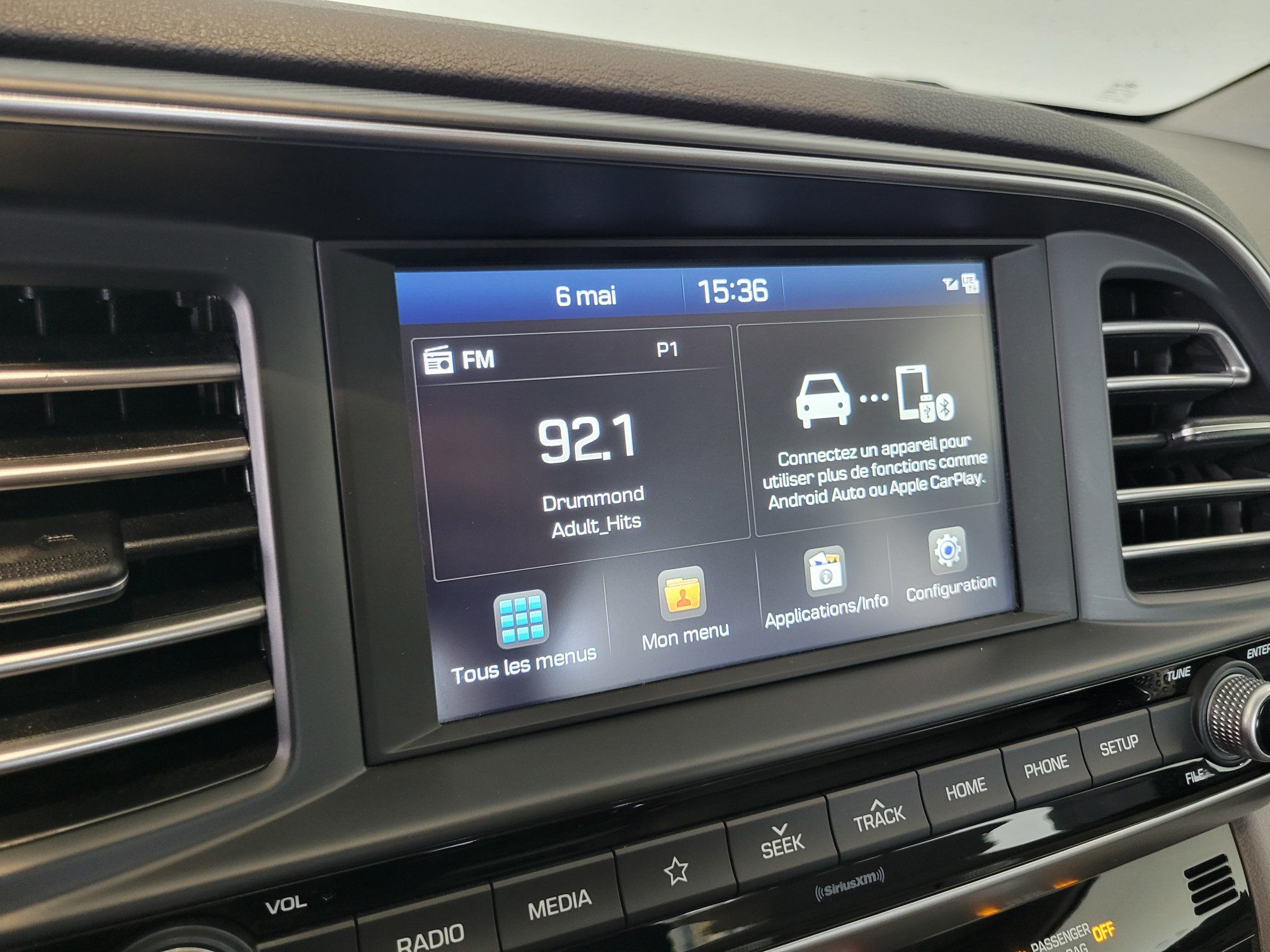 Hyundai Elantra Luxury + CUIR + TOIT + CARPLAY + CAMERA + WOW +++ 2020