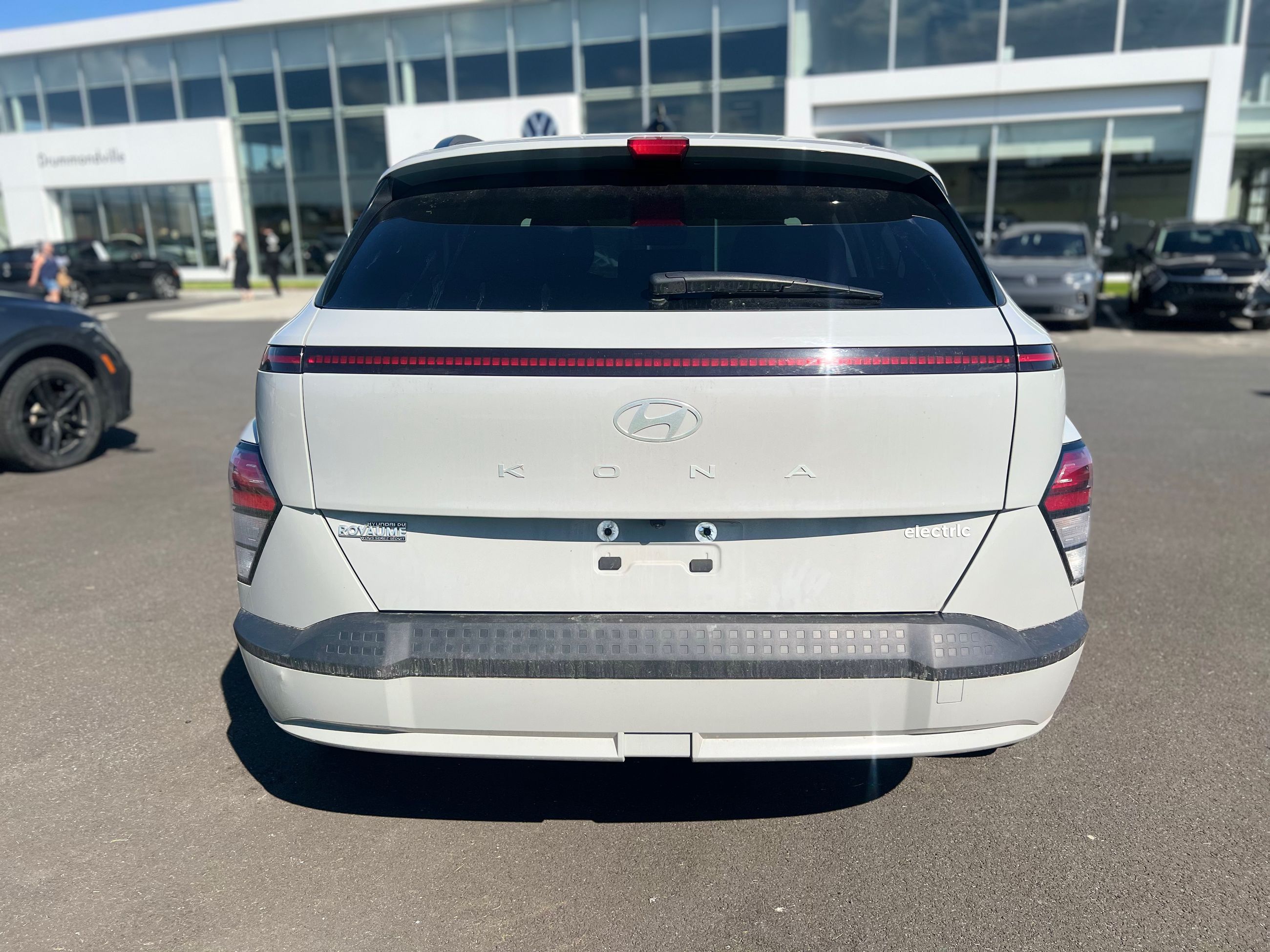 Hyundai KONA ELECTRIC Preferred + CAMERA + BLUETOOTH + CARPLAY + BAS KM 2024