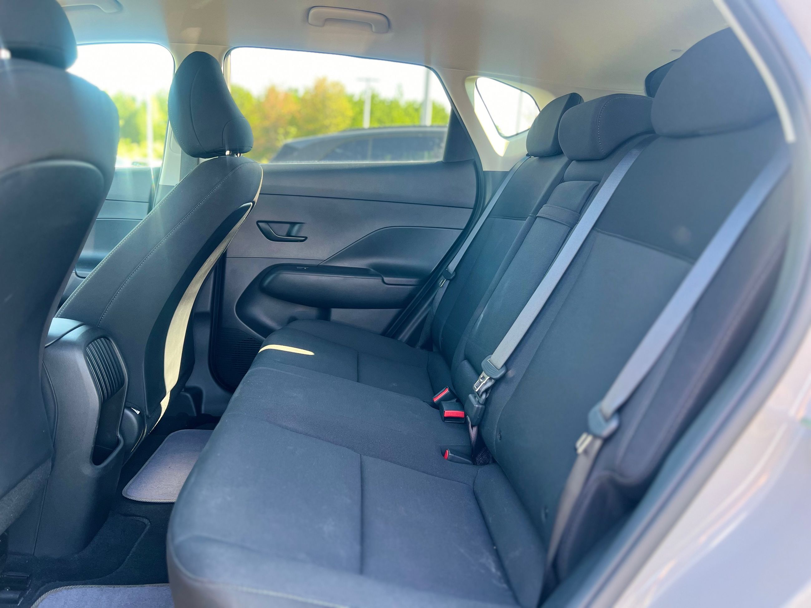 Hyundai KONA ELECTRIC Preferred + CAMERA + BLUETOOTH + CARPLAY + BAS KM 2024