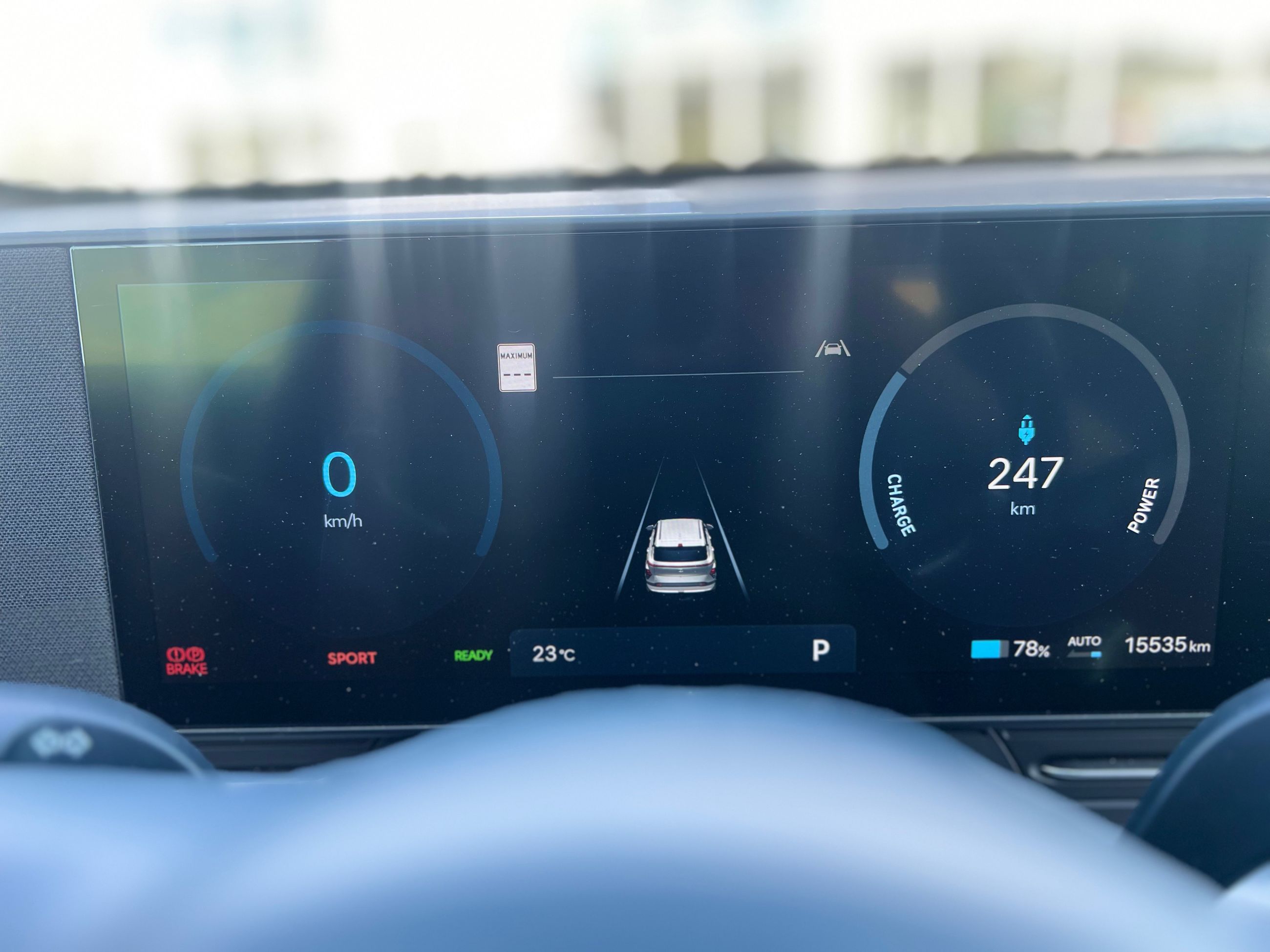 Hyundai KONA ELECTRIC Preferred + CAMERA + BLUETOOTH + CARPLAY + BAS KM 2024