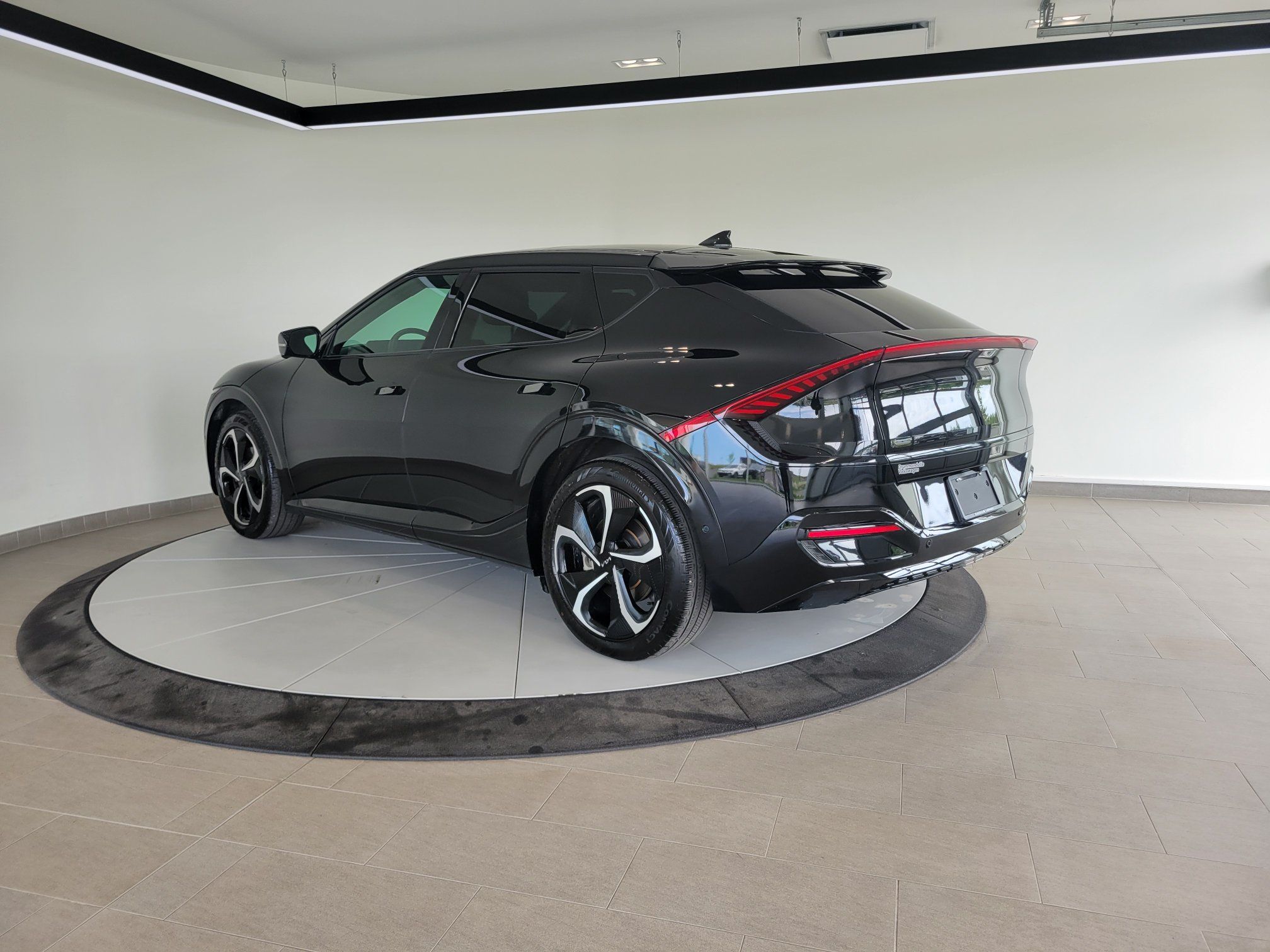 Kia EV6 GT LINE + CAMERA + CARPLAY + TOIT + CUIR + WOW!++ 2024