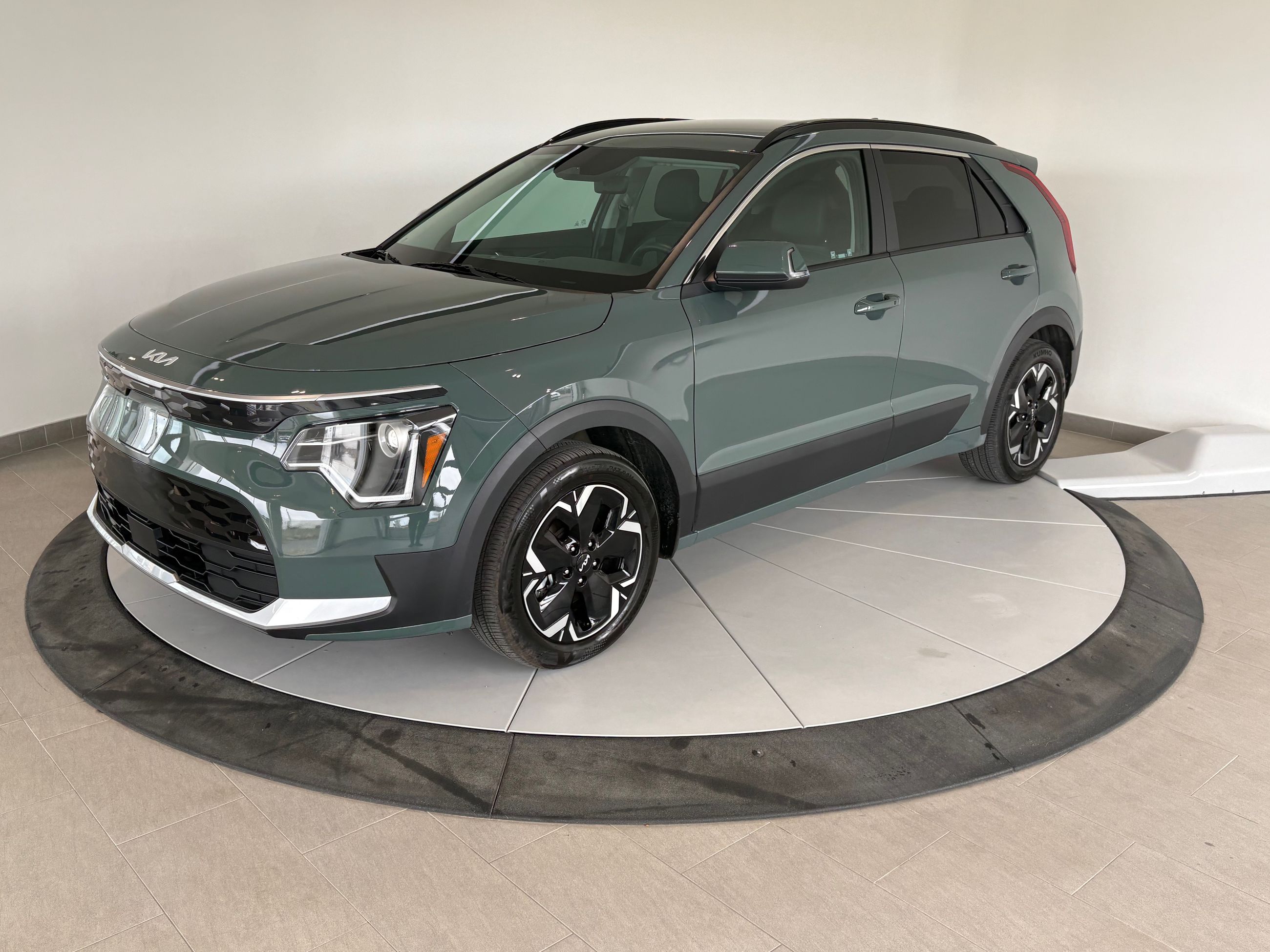 Kia Niro EV Wind + CUIR + CAMERA + A/C + WOW +++ 2024