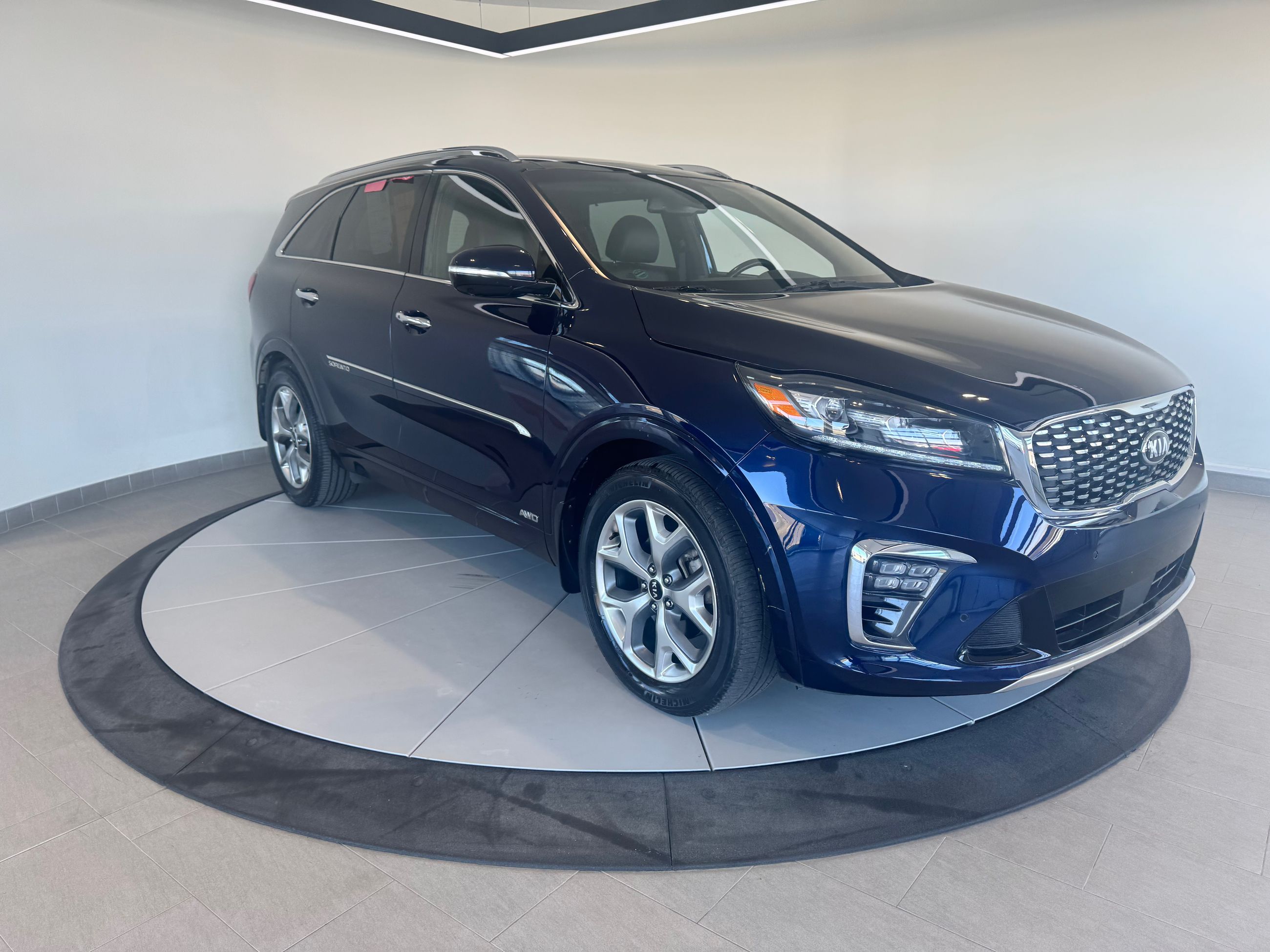 Kia Sorento Sx + cuir + toit + CarPlay + WoW ++ 2020 Sx + cuir + toit + CarPlay + WoW +++