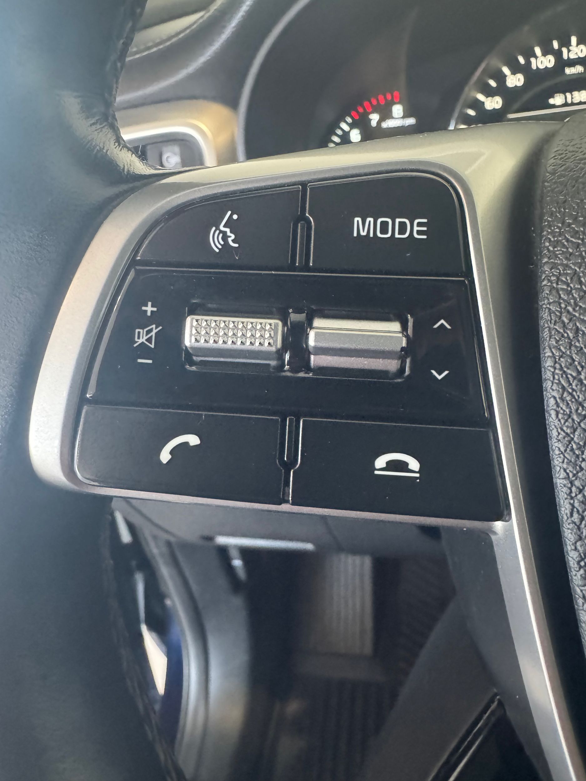 Kia Sorento Sx + cuir + toit + CarPlay + WoW ++ 2020 Sx + cuir + toit + CarPlay + WoW +++