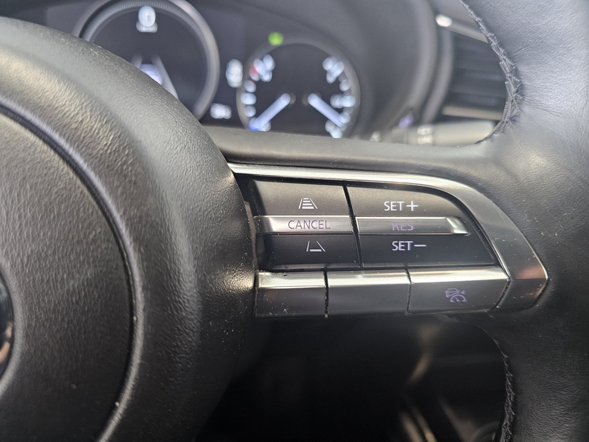 Mazda CX-30 GS + PREFERRED+ CARPLAY + SIEGES CHAUFFANTS+ WOW!+ 2023