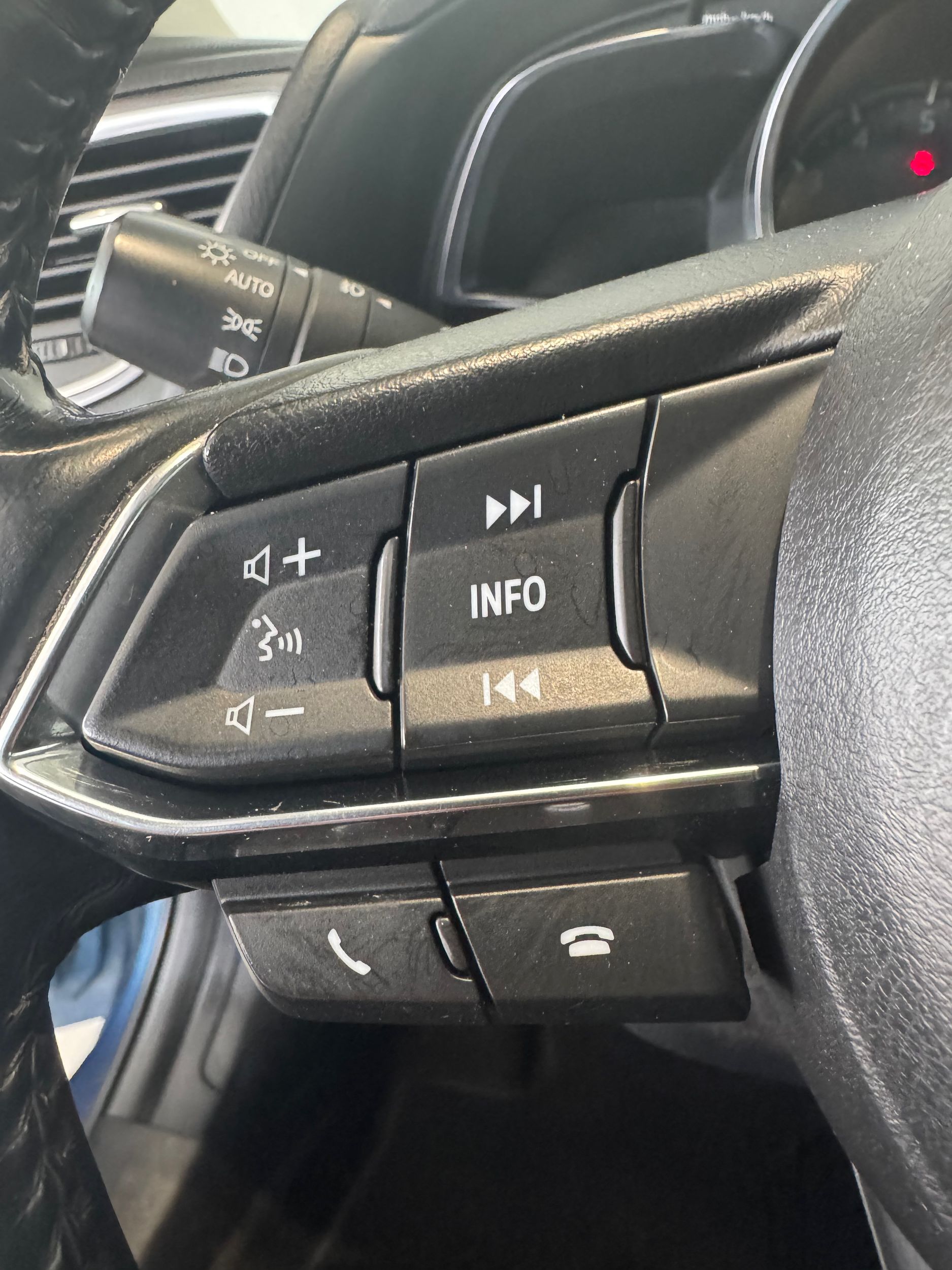 Mazda 3 Sport GT + CUIR + TOIT + CAMÉRA + BT + WOW ++ 2018