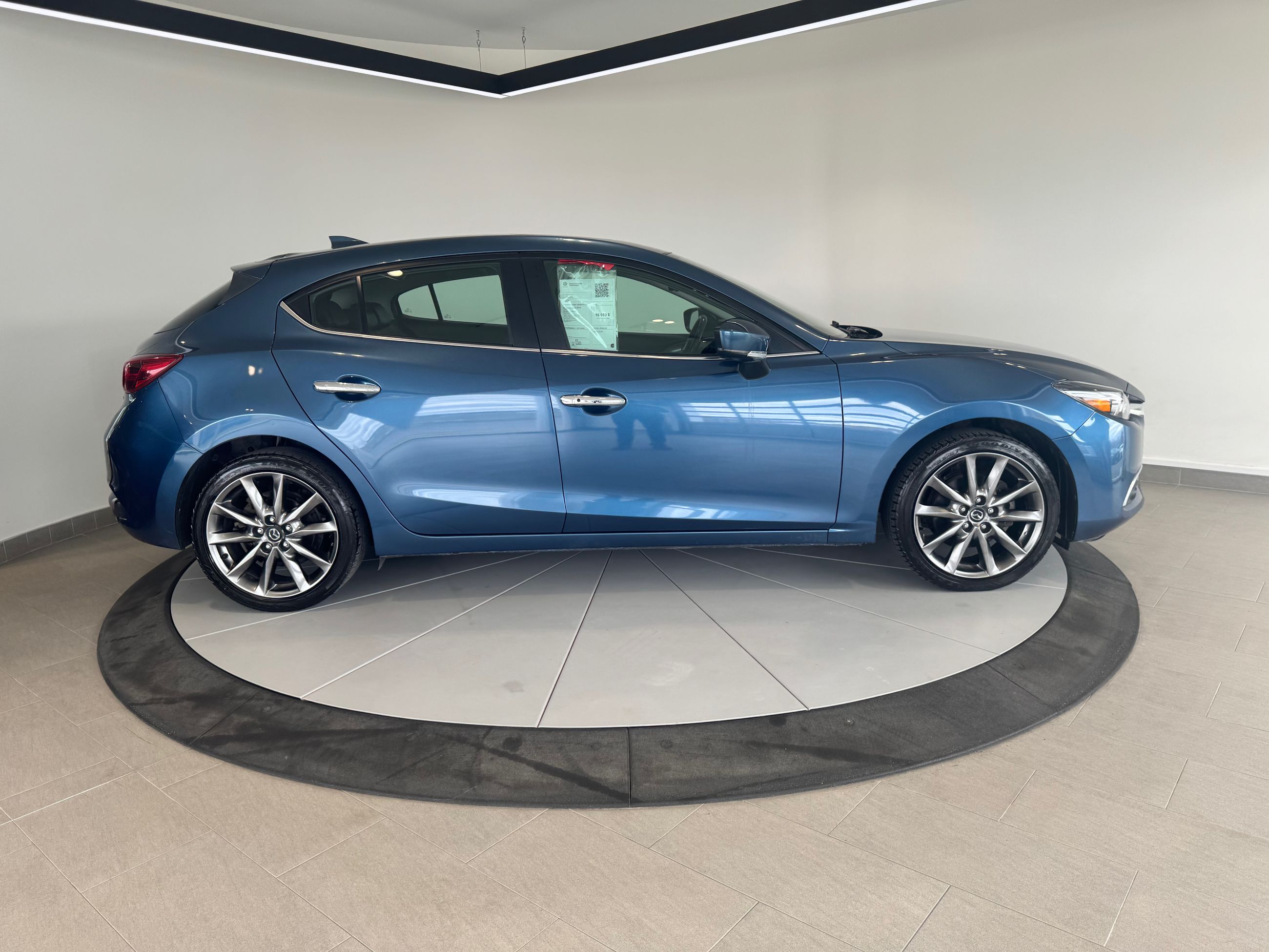 Mazda 3 Sport GT + CUIR + TOIT + CAMÉRA + BT + WOW ++ 2018