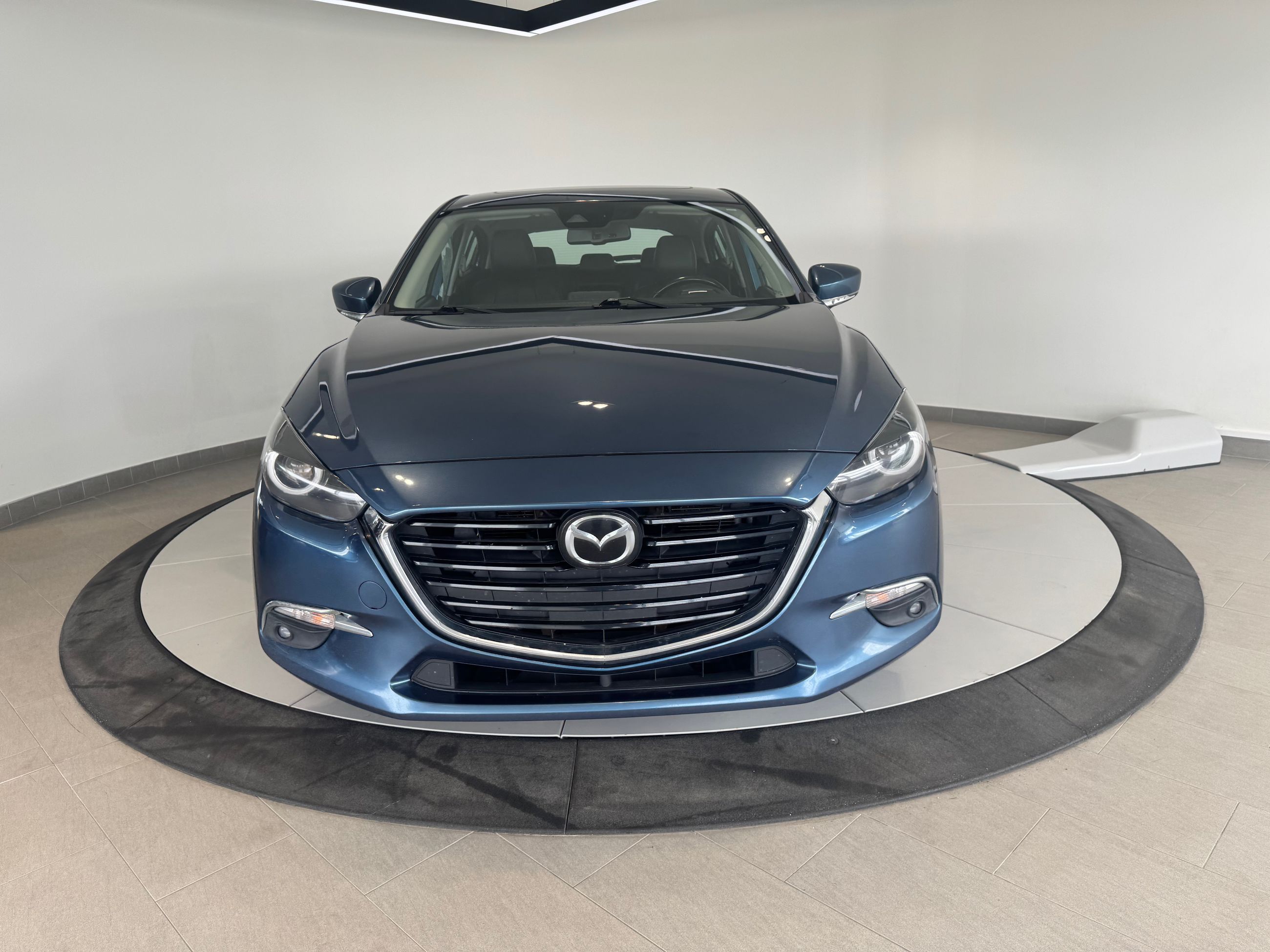 Mazda 3 Sport GT + CUIR + TOIT + CAMÉRA + BT + WOW ++ 2018