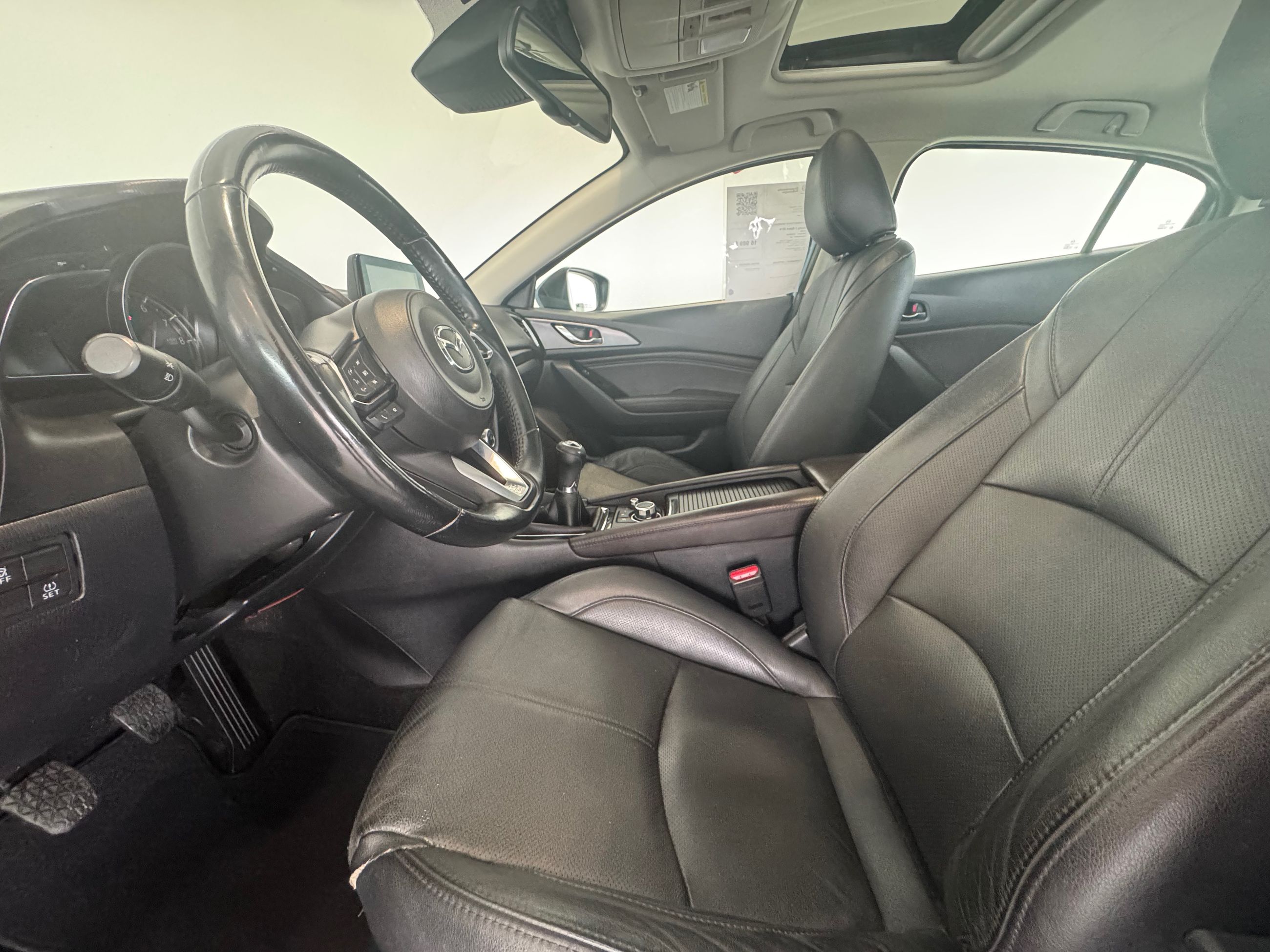 Mazda 3 Sport GT + CUIR + TOIT + CAMÉRA + BT + WOW ++ 2018