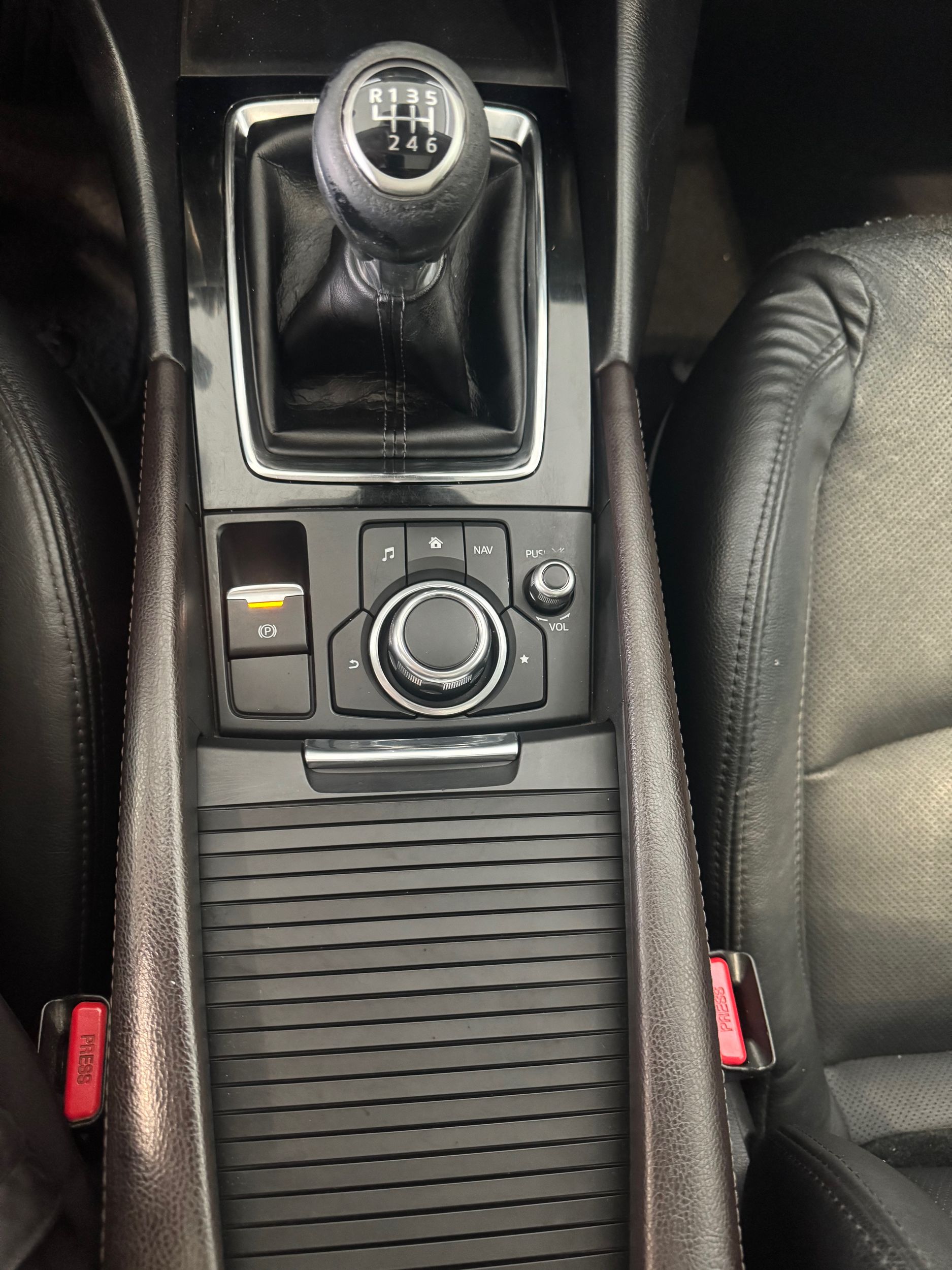 Mazda 3 Sport GT + CUIR + TOIT + CAMÉRA + BT + WOW ++ 2018
