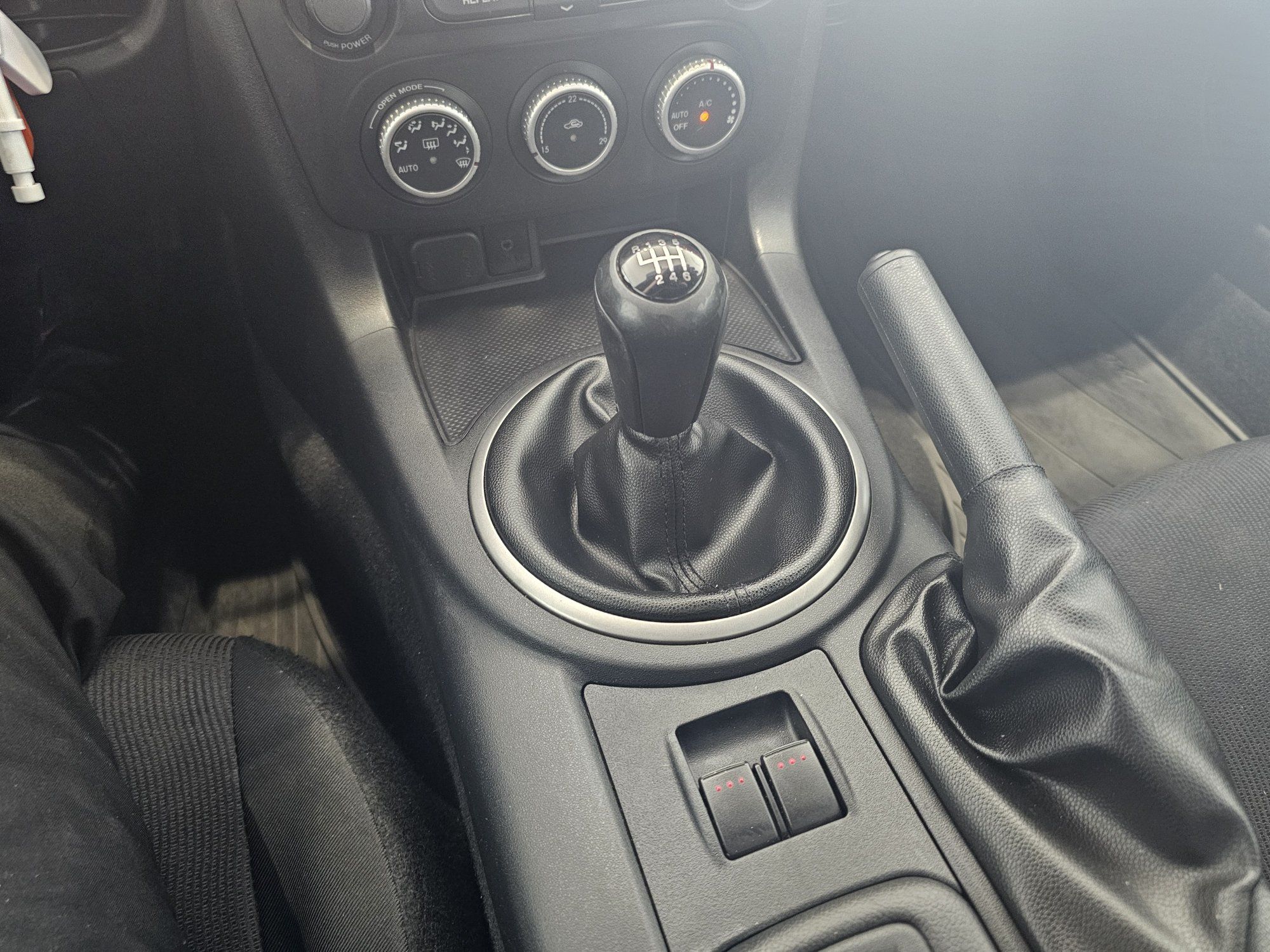 Mazda MX-5 Miata GS + CLUB + LOOK + TOIT DURE + SPECIAL EDITION +++ 2014