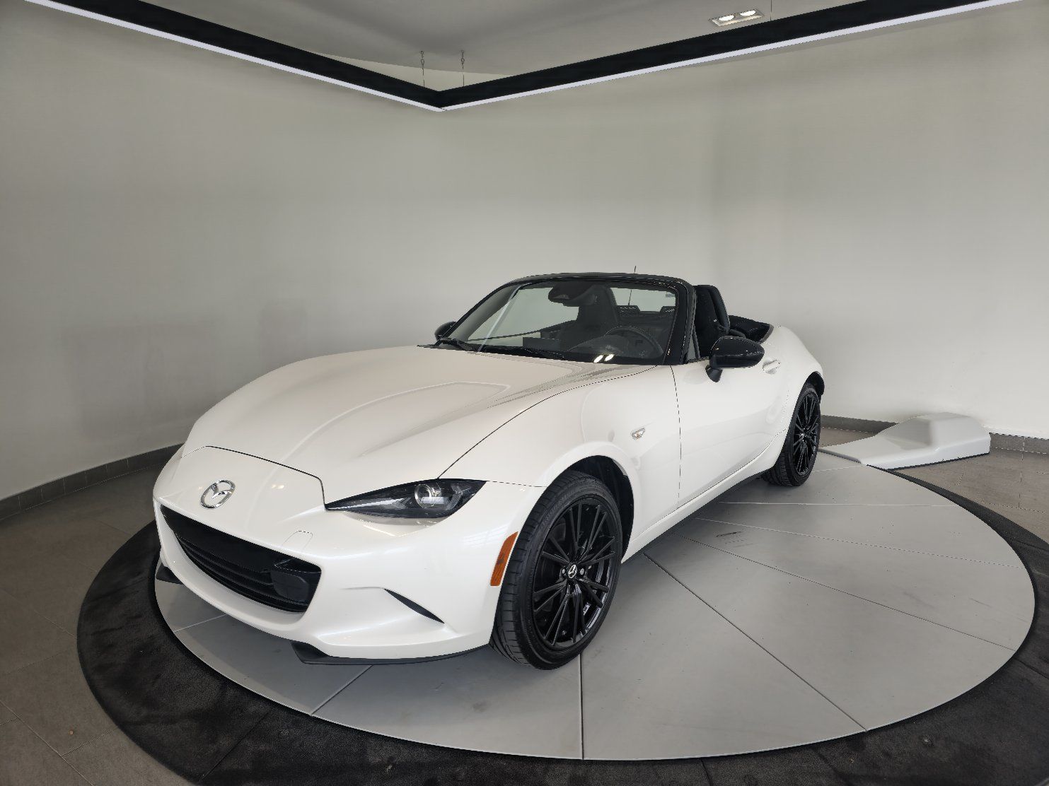 2024 Mazda MX-5 GS-P + DECAPOTABLE + WOW +++