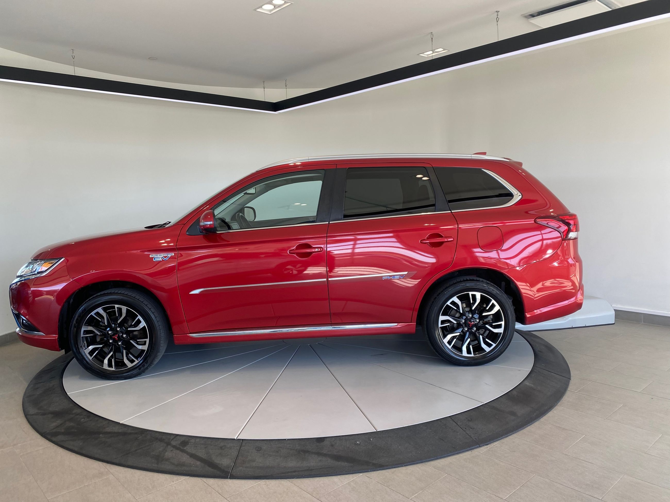 Mitsubishi OUTLANDER PHEV GT + A/C + CUIR + TOIT + CAMERA + WOW +++ 2018