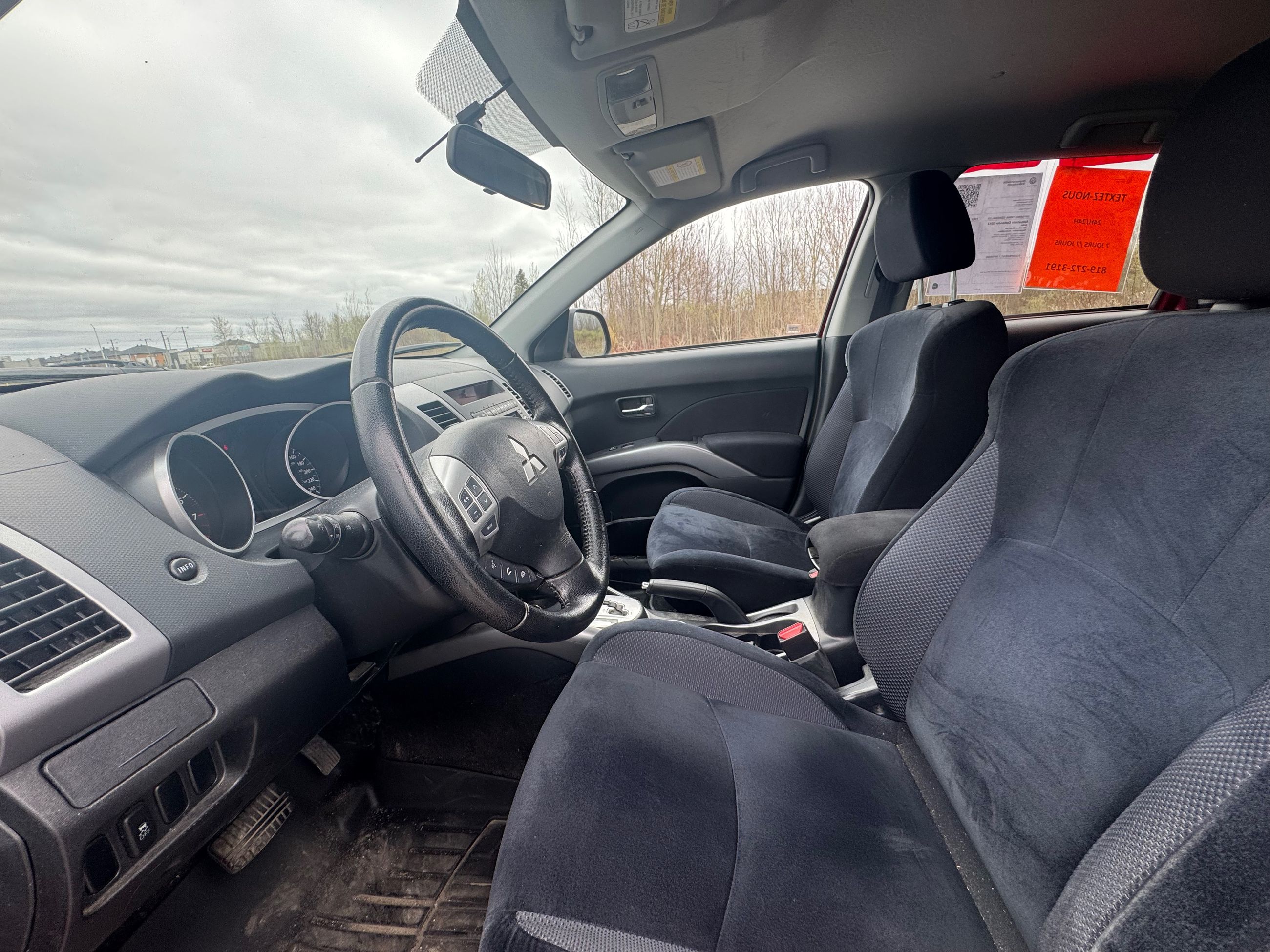 Mitsubishi Outlander ES + CLIMATISATION + SIEGES CHAUFFANTS + MAGS ++++ 2012