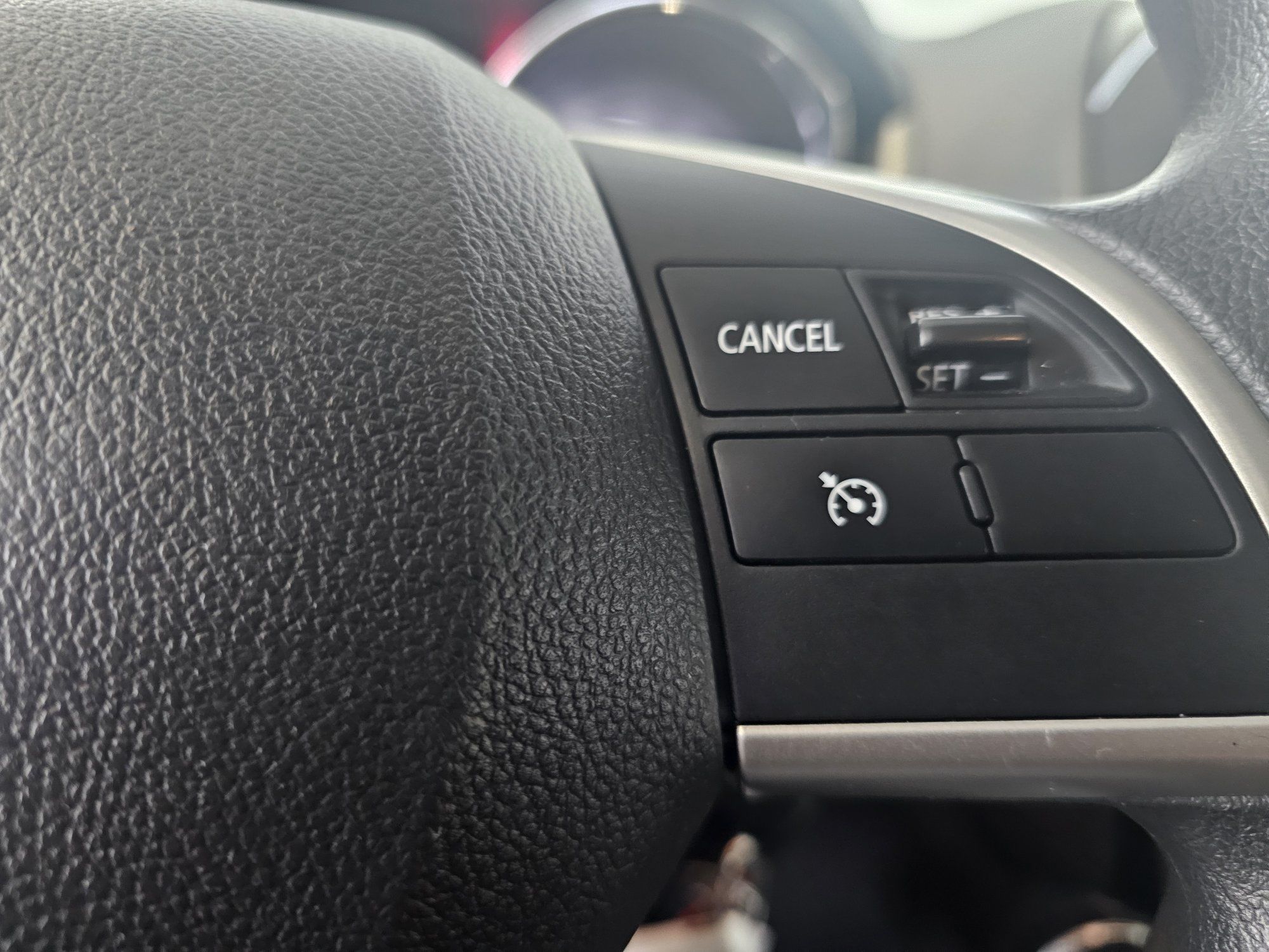 Mitsubishi RVR ES + CAMERA + BAS KM + BLUETOOTH + WOW!+++ 2021