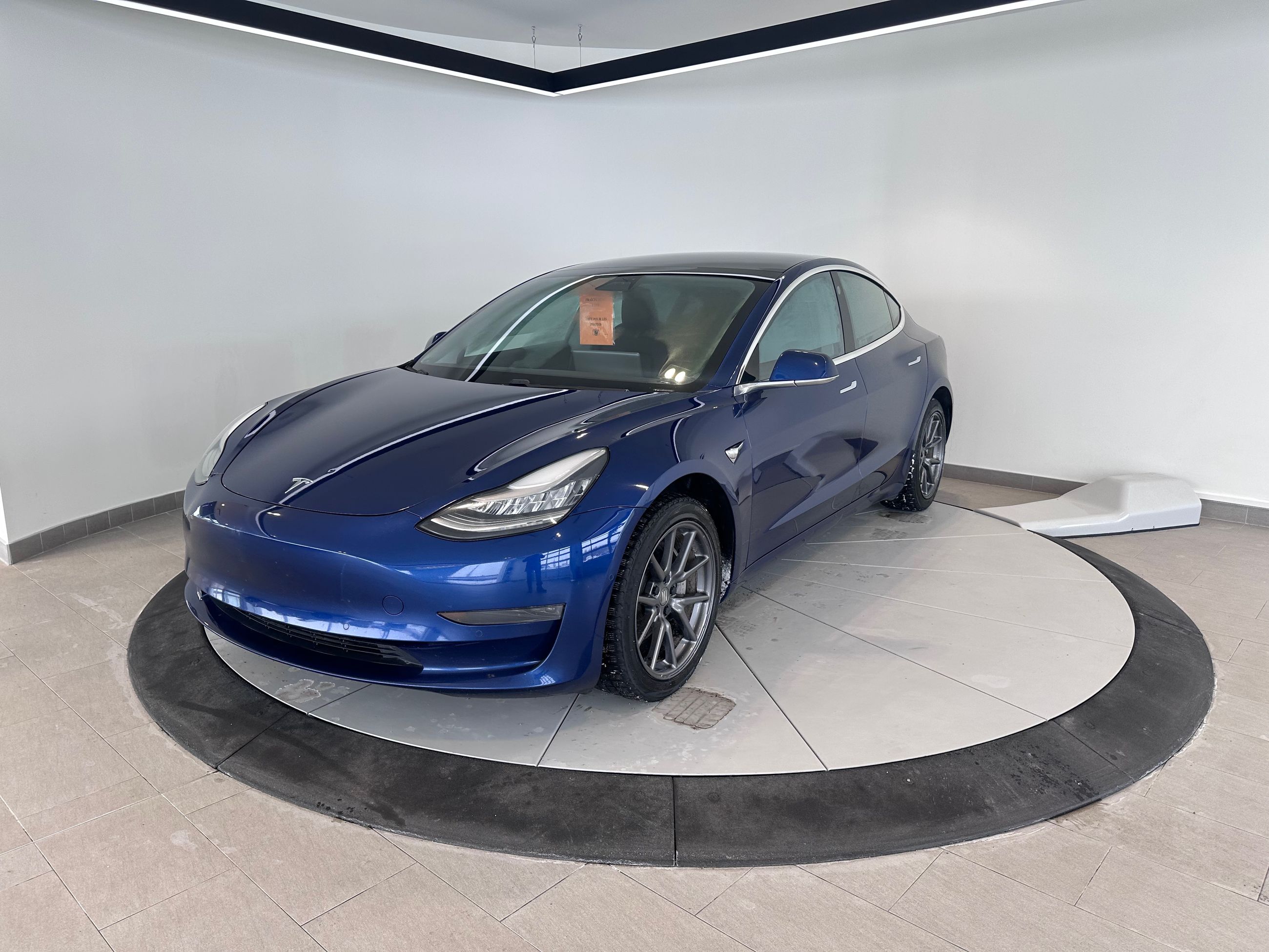 2020 Tesla MODEL 3 Standard Range Plus + TOIT + 424 KM + ECRAN +++