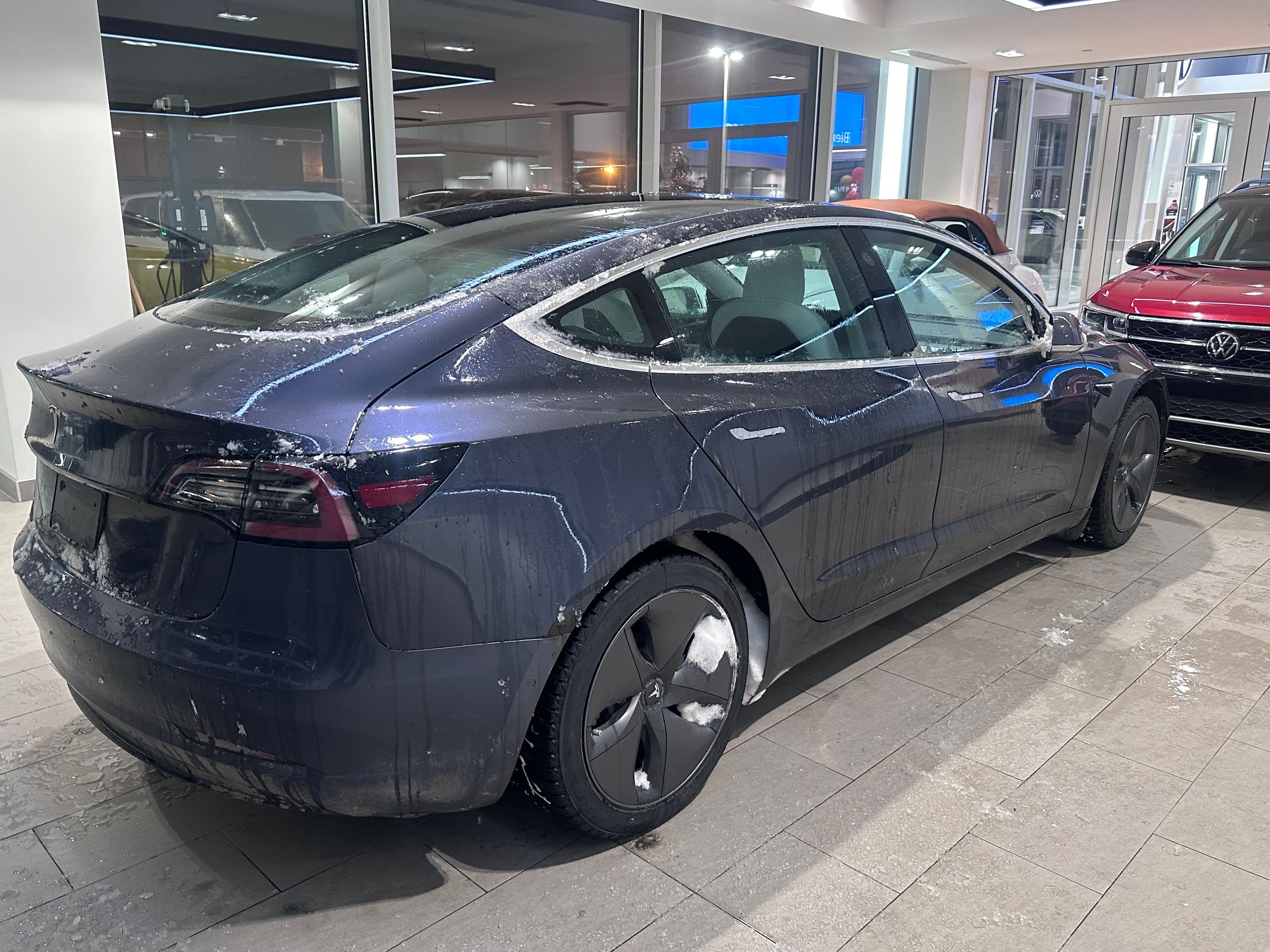 2020 Tesla MODEL 3 Standard Range Plus + TOIT PANO + ECRAN + WOW +++