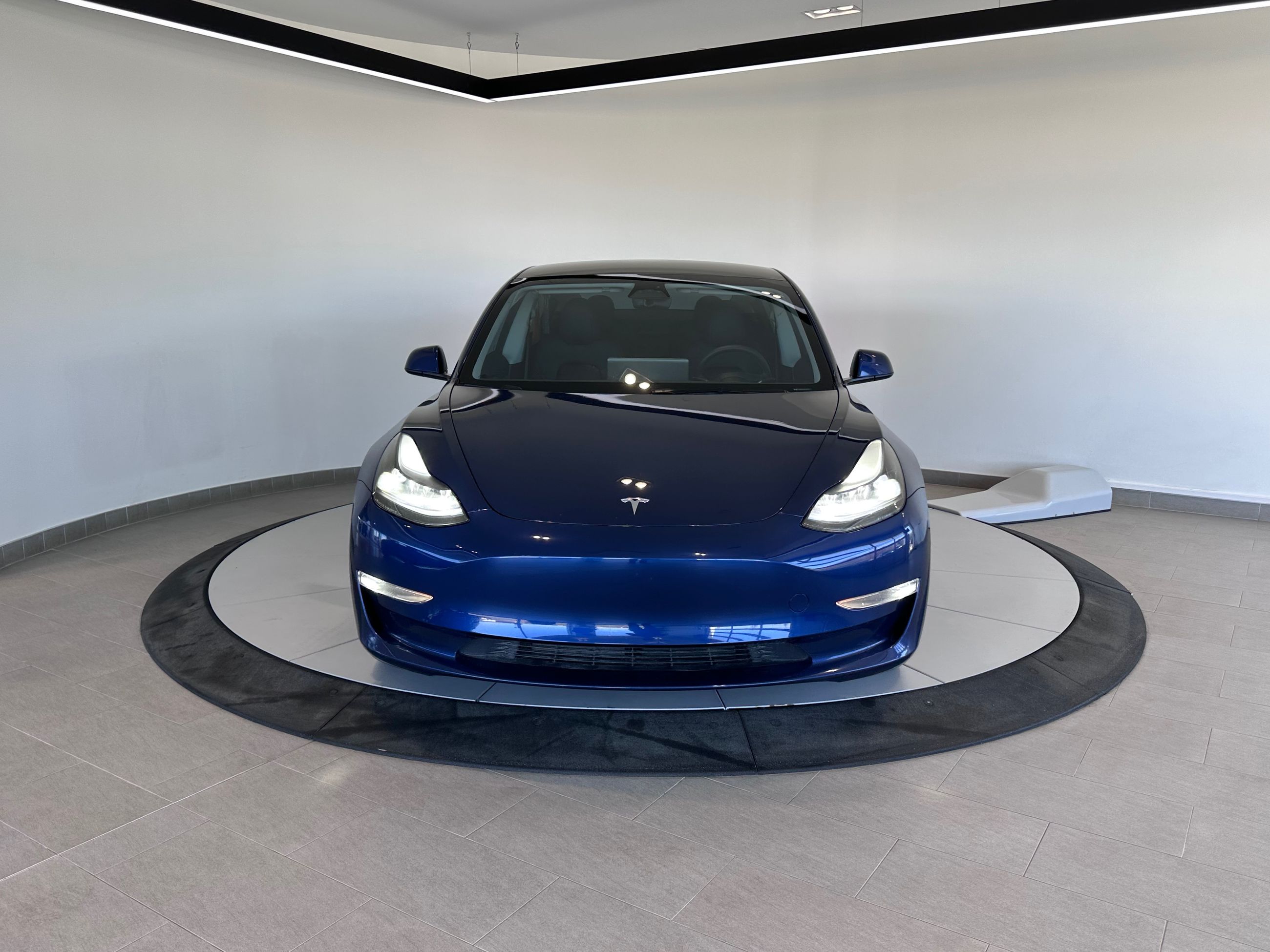 2023 Tesla MODEL 3 AWD LONG RANGE + CUIR + CAMERA + CHAUFFANT +WOW!++