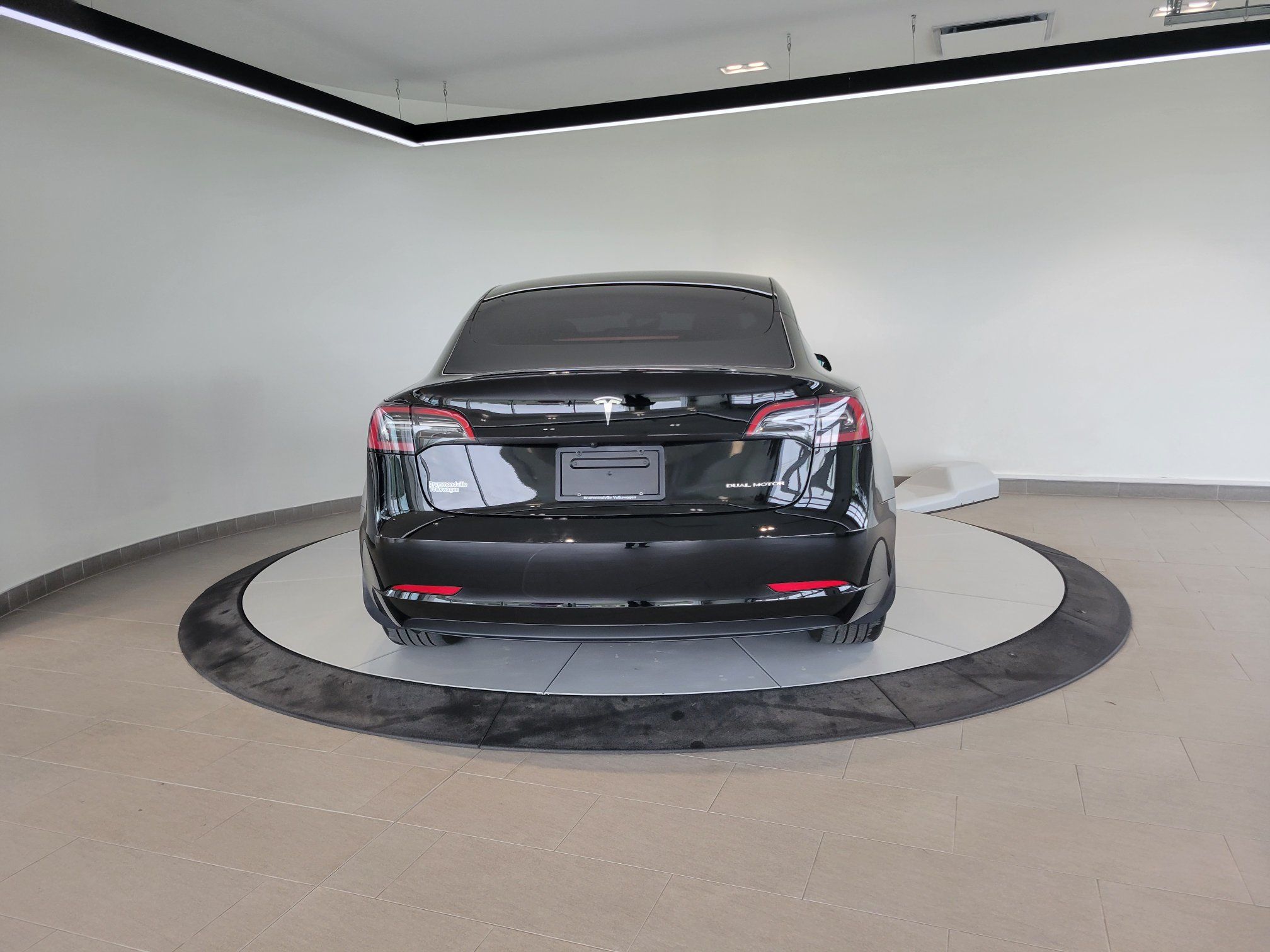 2023 Tesla MODEL 3 AWD LONG RANGE + CUIR + CAMERA + CHAUFFANT +WOW!++