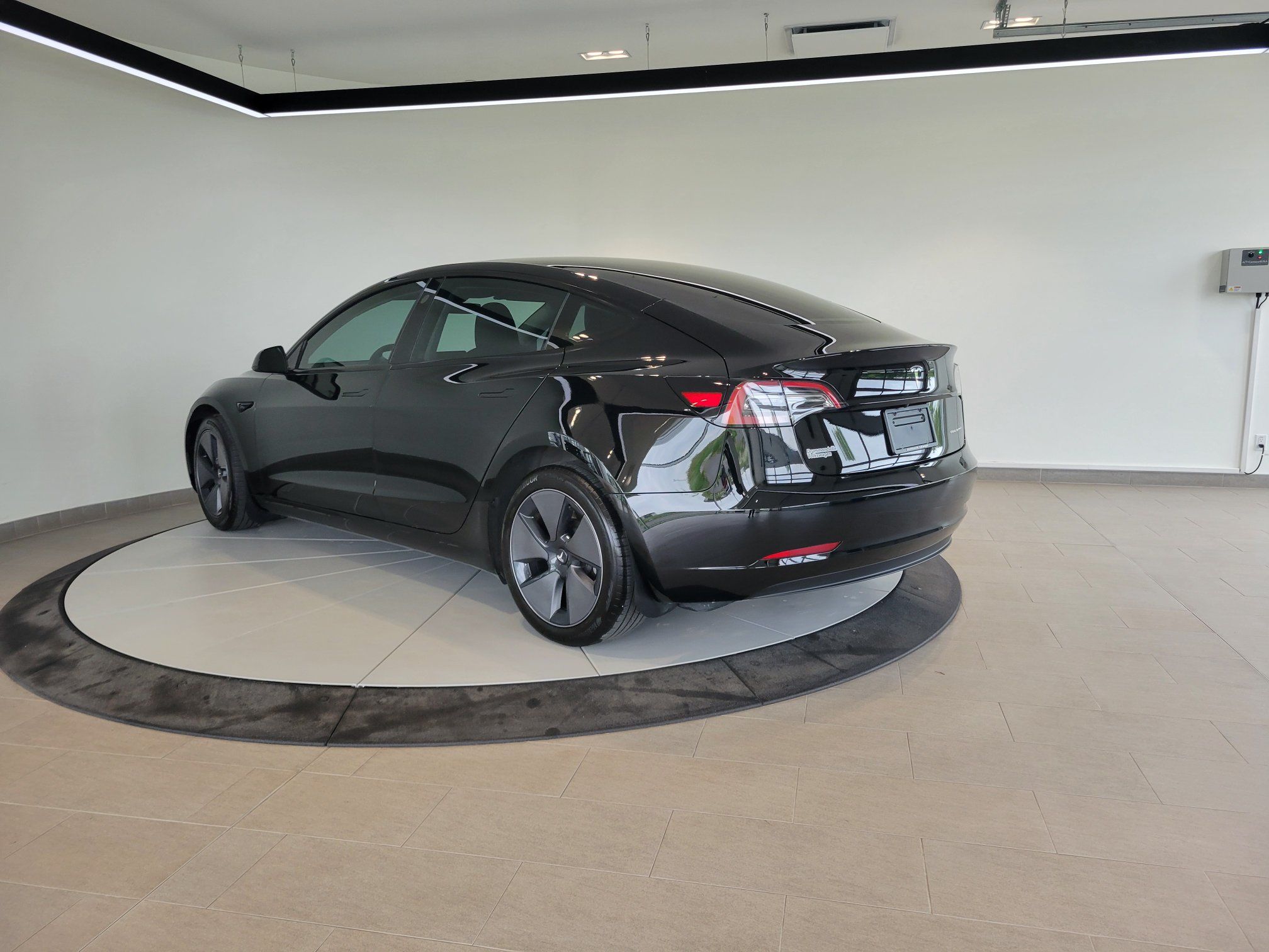 2023 Tesla MODEL 3 AWD LONG RANGE + CUIR + CAMERA + CHAUFFANT +WOW!++