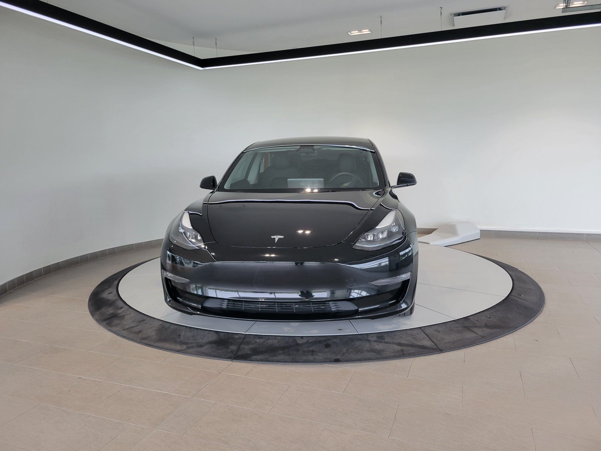 2023 Tesla MODEL 3 AWD LONG RANGE + CUIR + CAMERA + CHAUFFANT +WOW!++