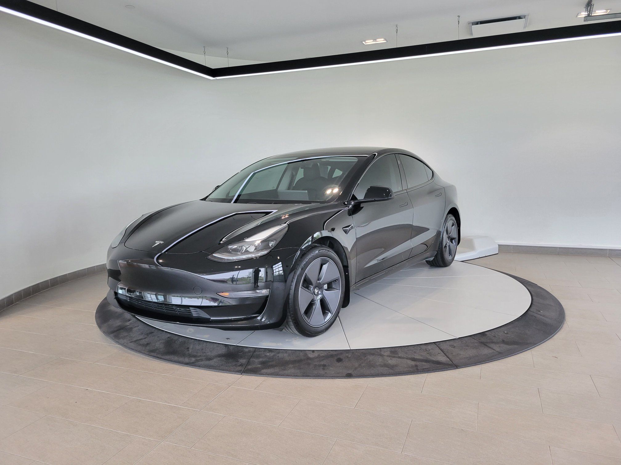 2023 Tesla MODEL 3 AWD LONG RANGE + CUIR + CAMERA + CHAUFFANT +WOW!++