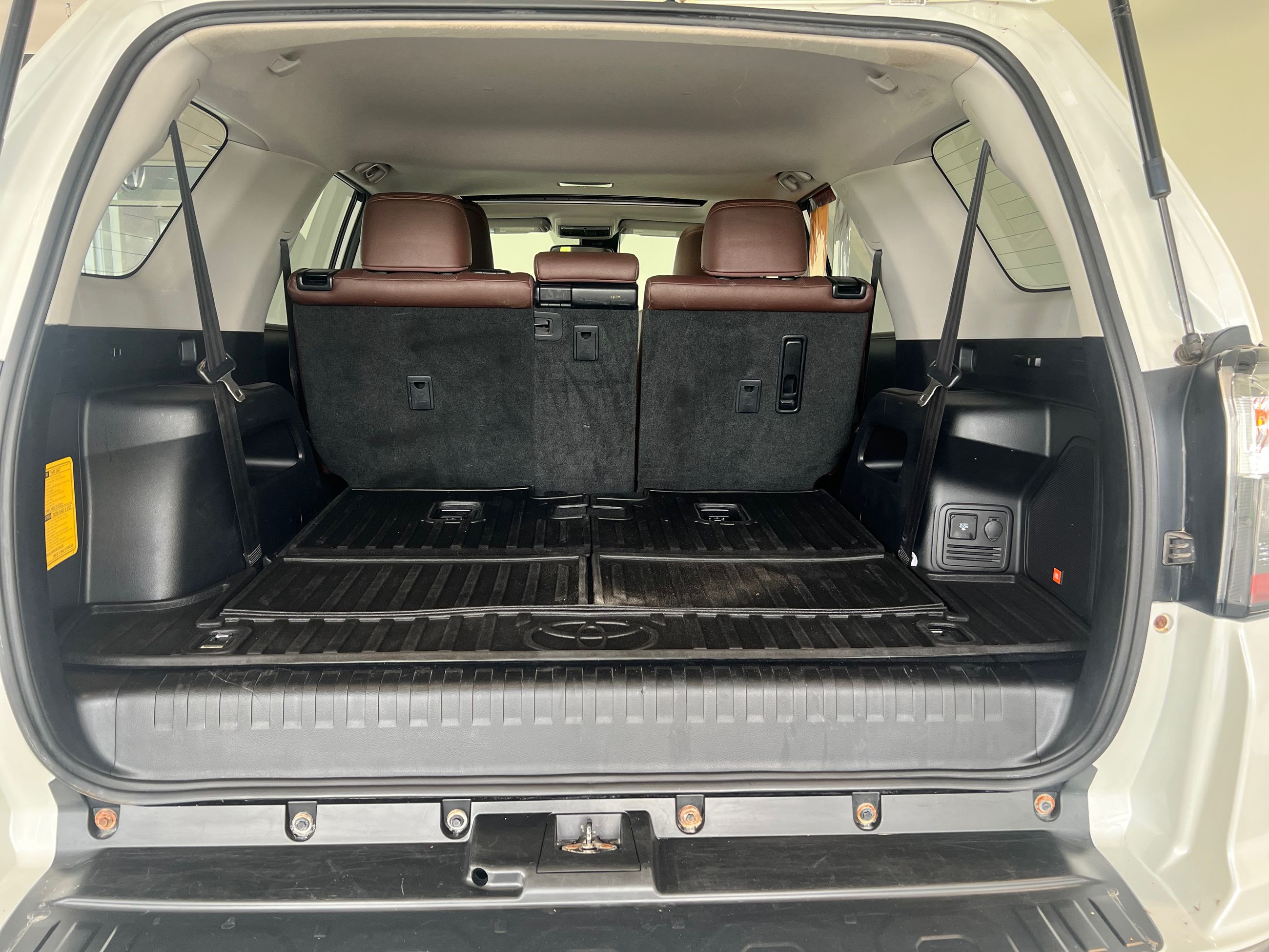 Toyota 4Runner LIMITED + CUIR + TOIT + JAMAIS ACCIDENT + WOW +++ 2021