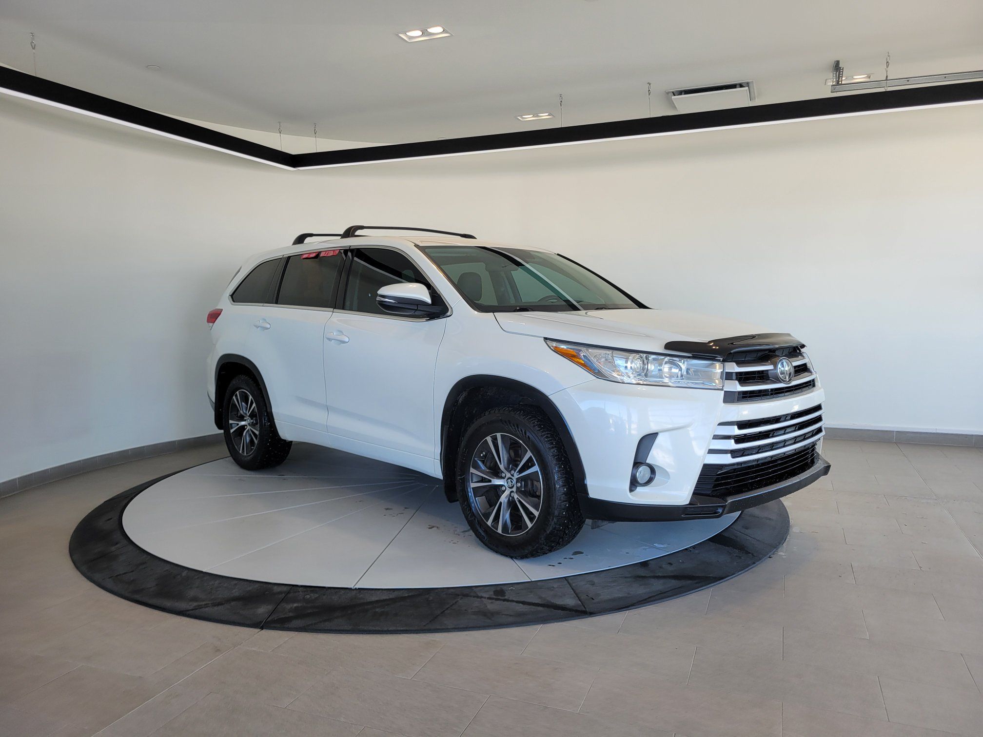 Toyota Highlander LE + 7 PASSAGERS + A/C + CAMERA + WOW +++ 2018