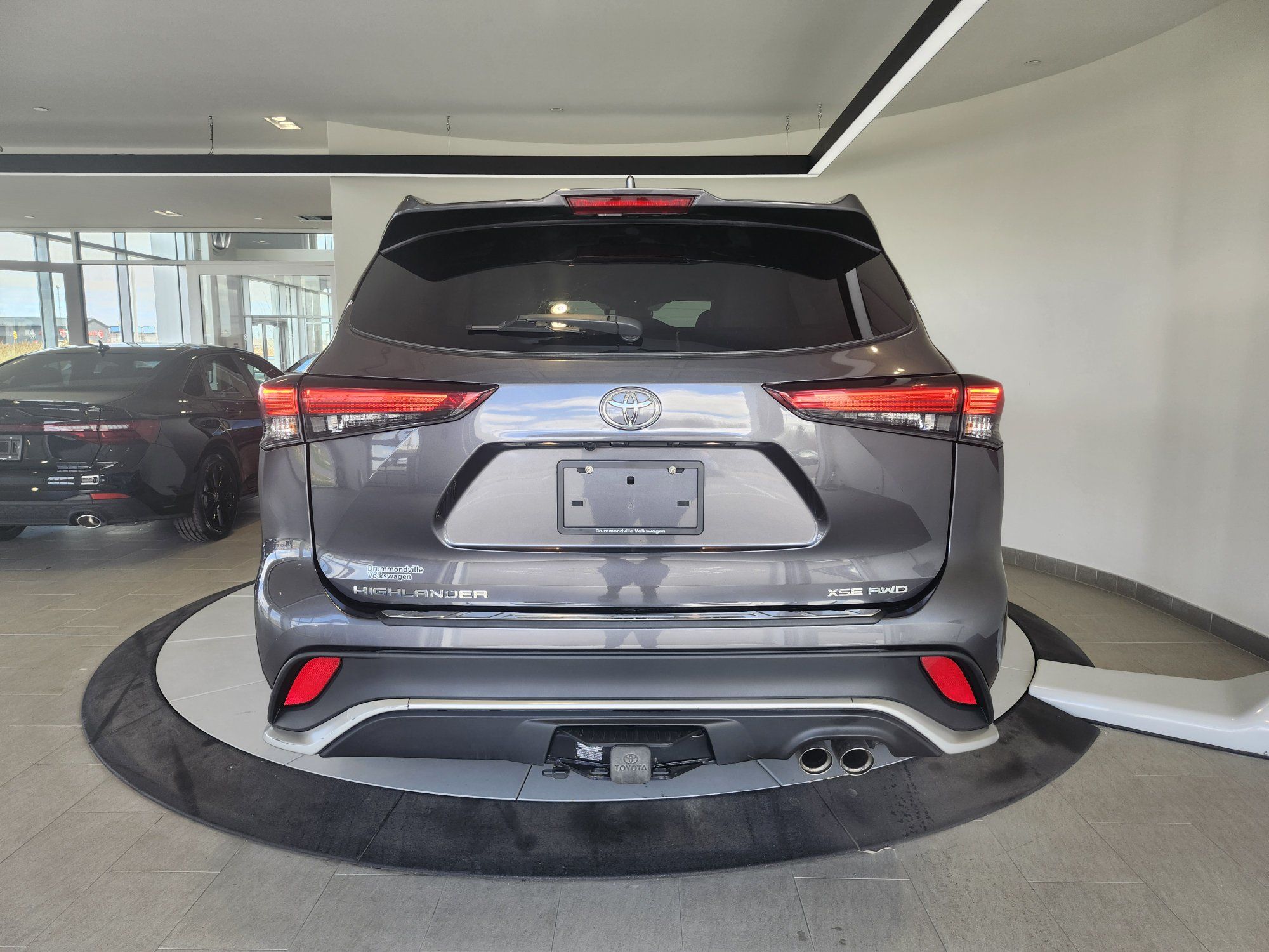 Toyota Highlander XSE + CUIR ROUGE + TOIT + CARPLAY + A/C + RARE +++ 2021