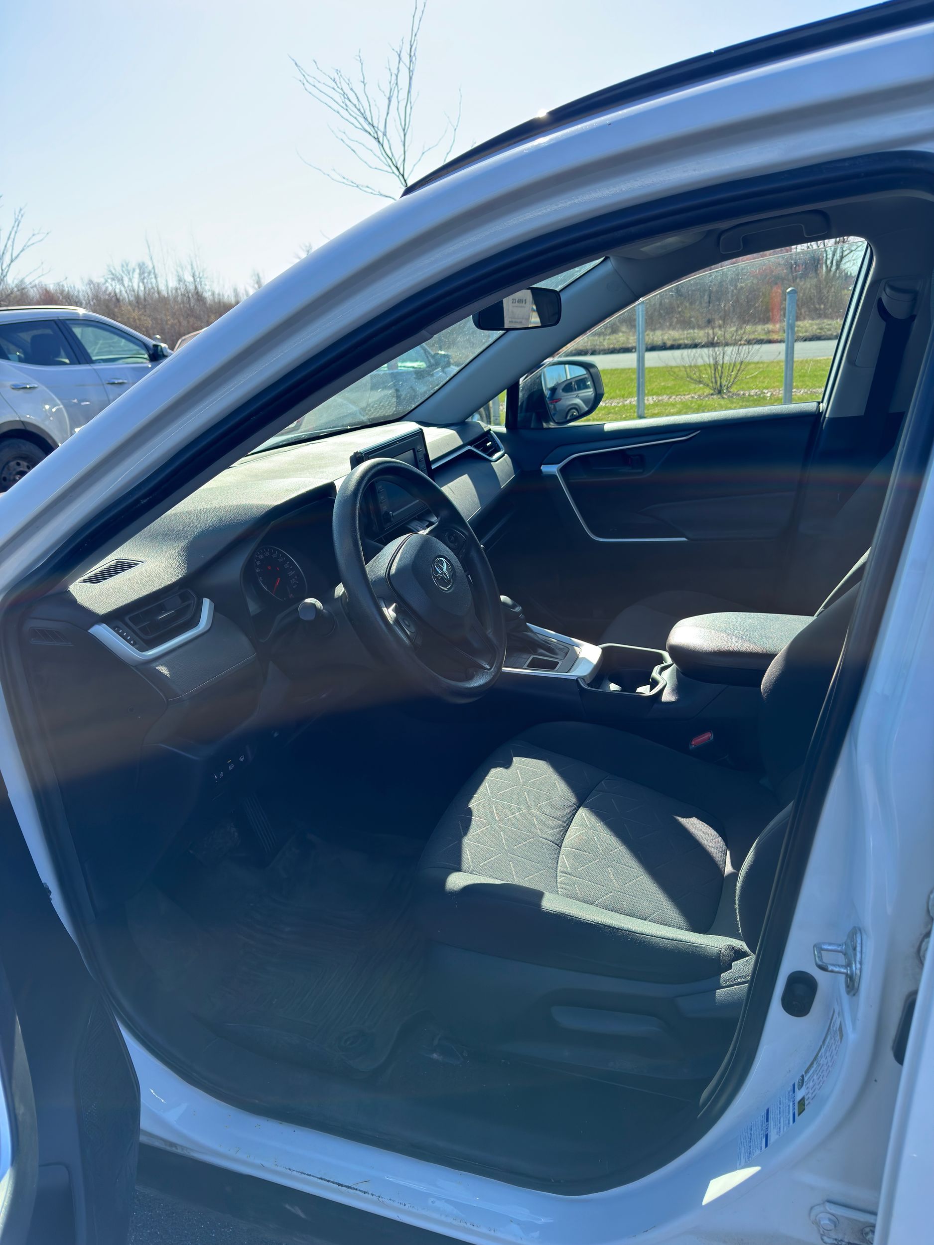 Toyota RAV4 LE + CLIMATISATION + CAMERA + CARPLAY +WOW +++ 2020