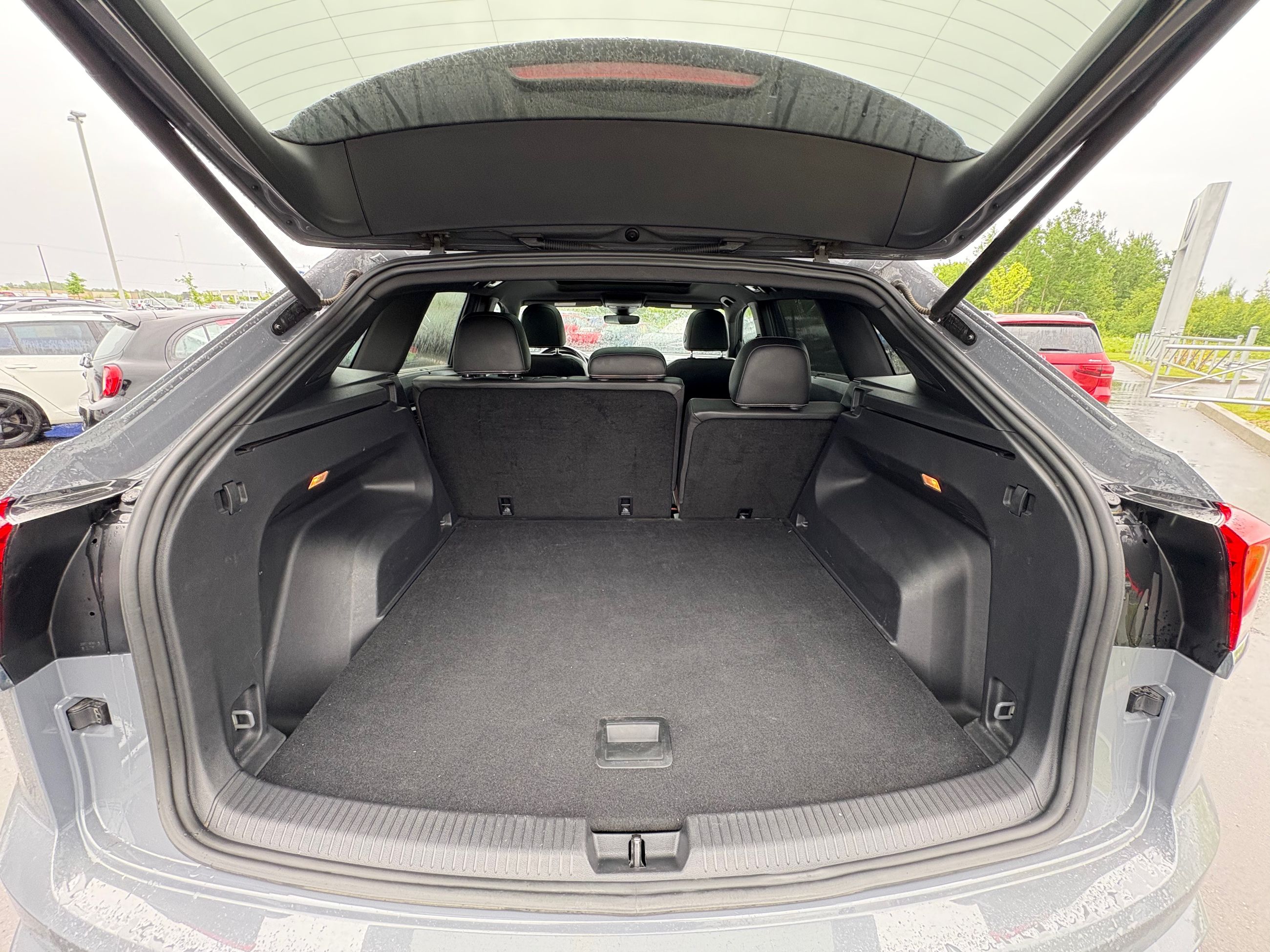 Volkswagen Atlas Cross Sport Execline + CAMERA + CUIR + CARPLAY + AWD + WOW!++ 2021