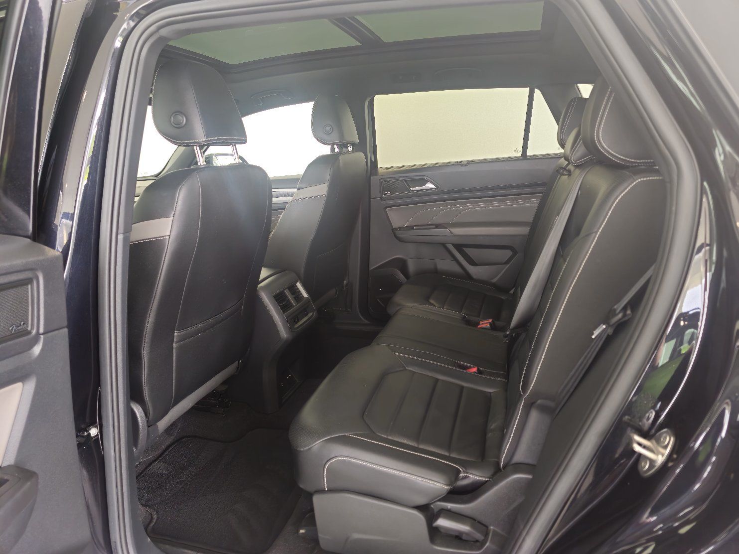 Volkswagen Atlas Cross Sport Execline + R-LINE + V6+ AWD+ CUIR+ CAMERA+ WOW++ 2023
