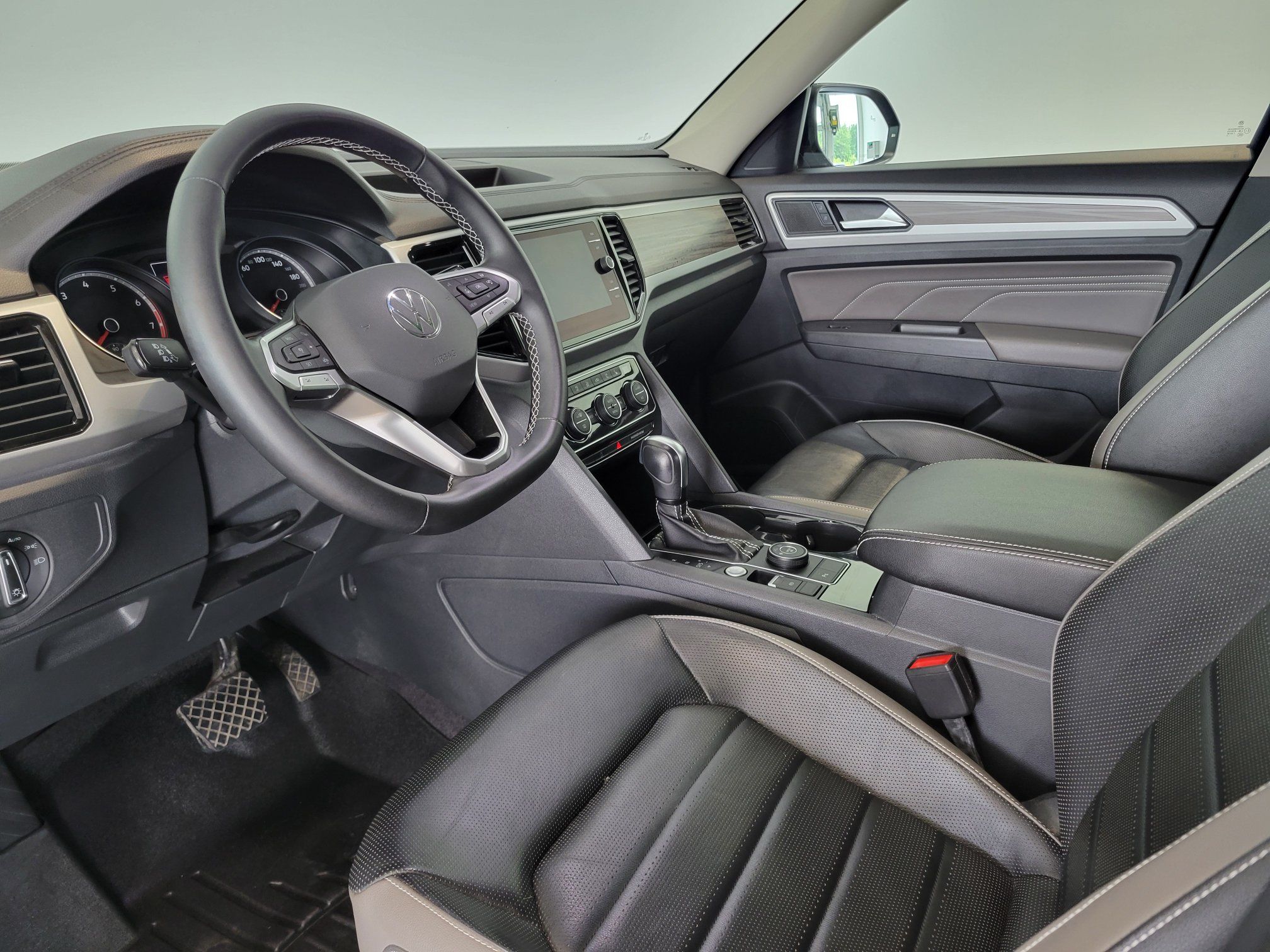 Volkswagen Atlas Highline + CAMERA + CARPLAY + CUIR + WOW!++ 2021