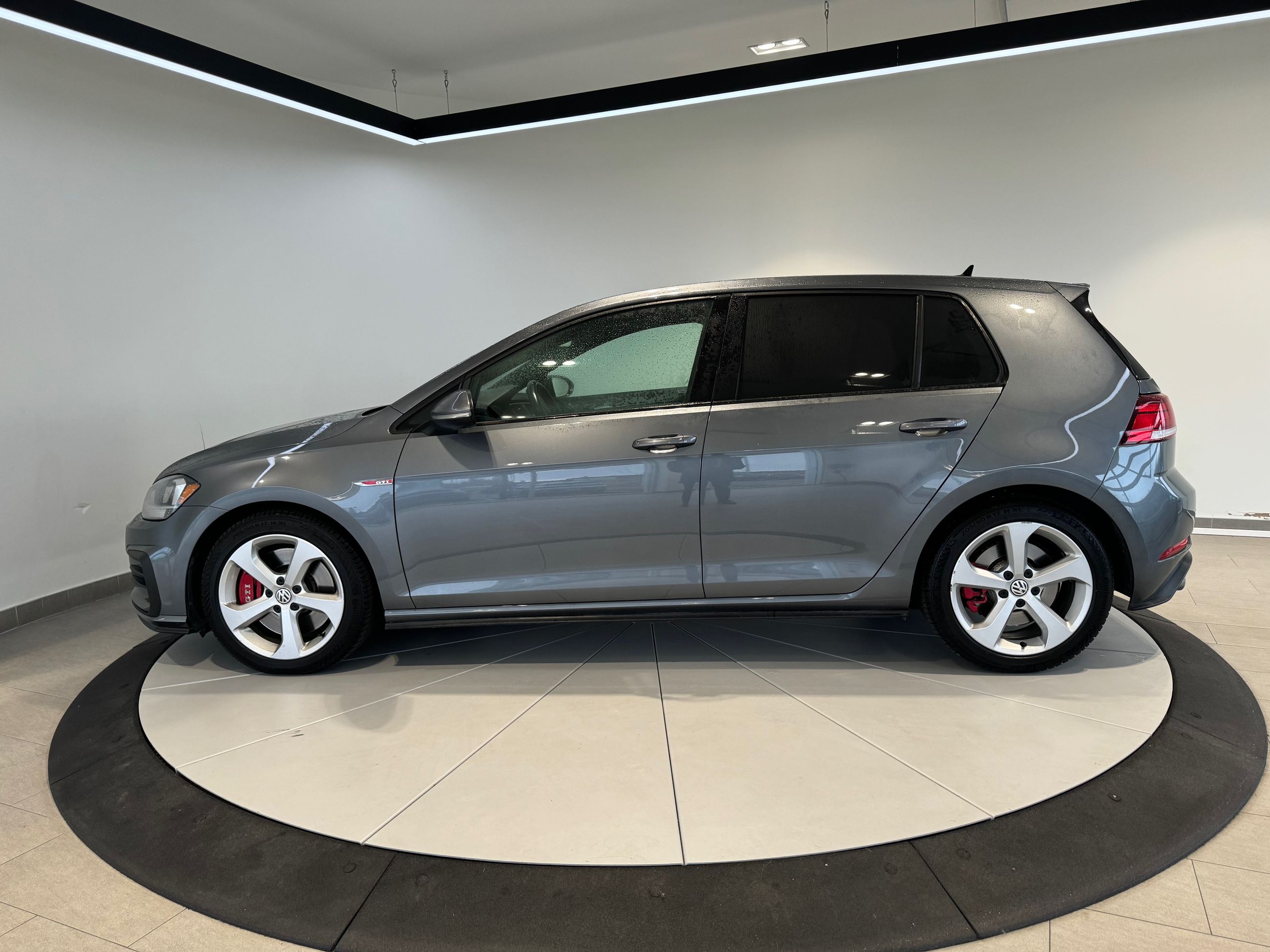 2018 Volkswagen Golf GTI Autobahn + DSG + TOIT + CARPLAY +