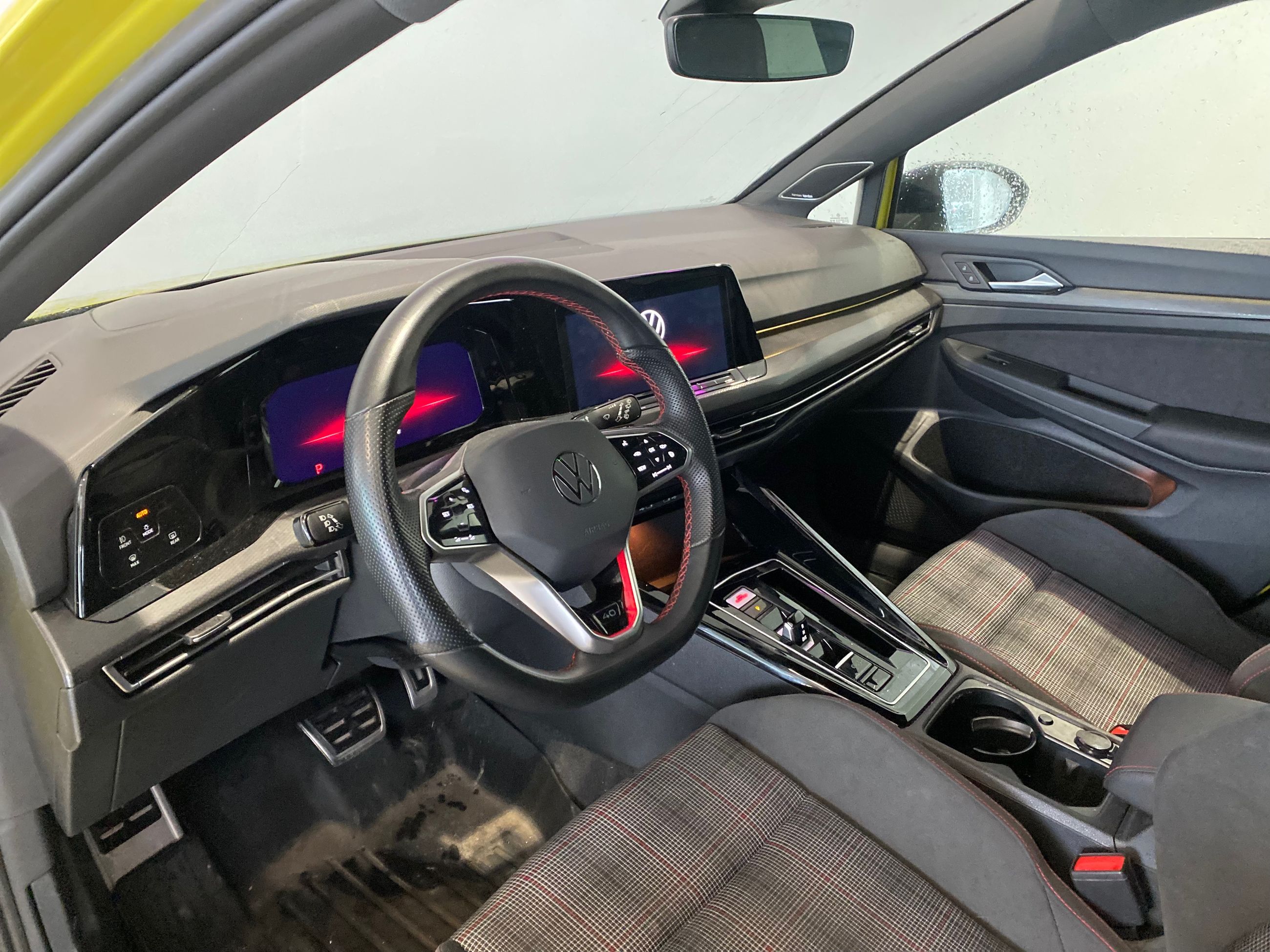 Volkswagen Golf GTI 40th + DSG + CAMERA + CARPLAY + 241  HP + 2023