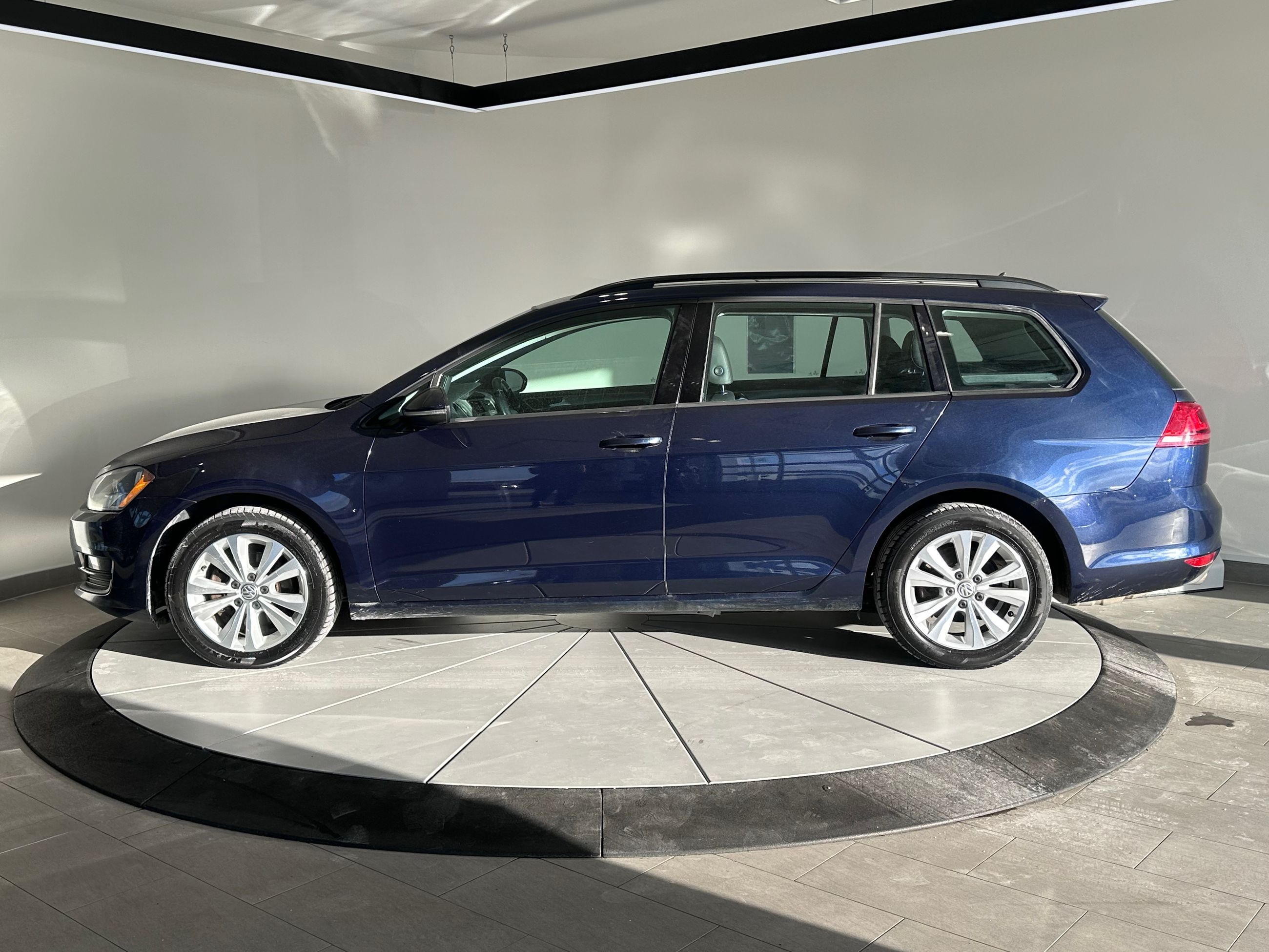 2015 Volkswagen Golf Sportwagon Comfortline + TOIT PANO + CUIR + BLUETOOTH + CLIM