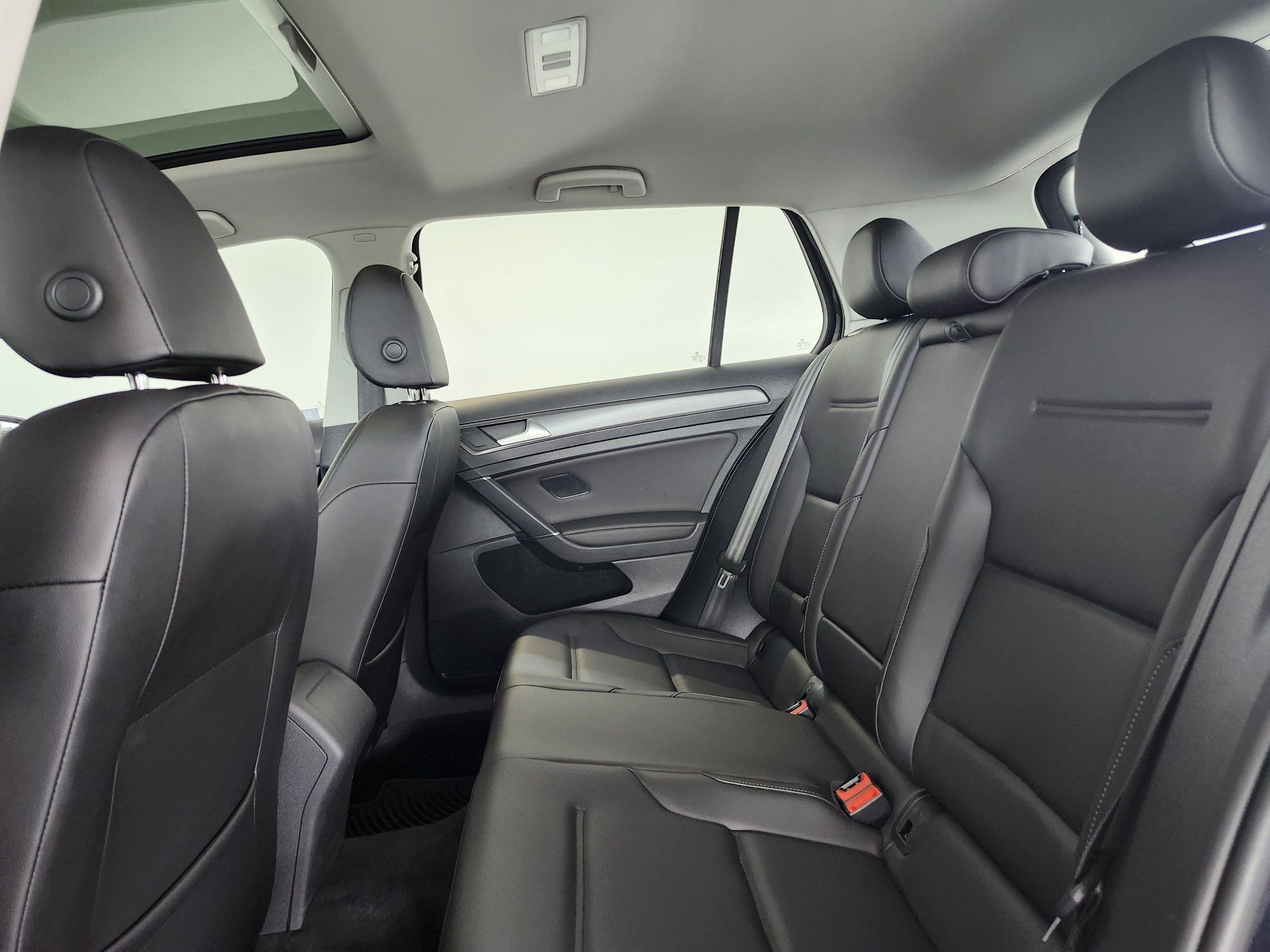 2021 Volkswagen Golf HIGHLINE + CUIR + TOIT + CARPLAY + CAMÉRA + WOW +