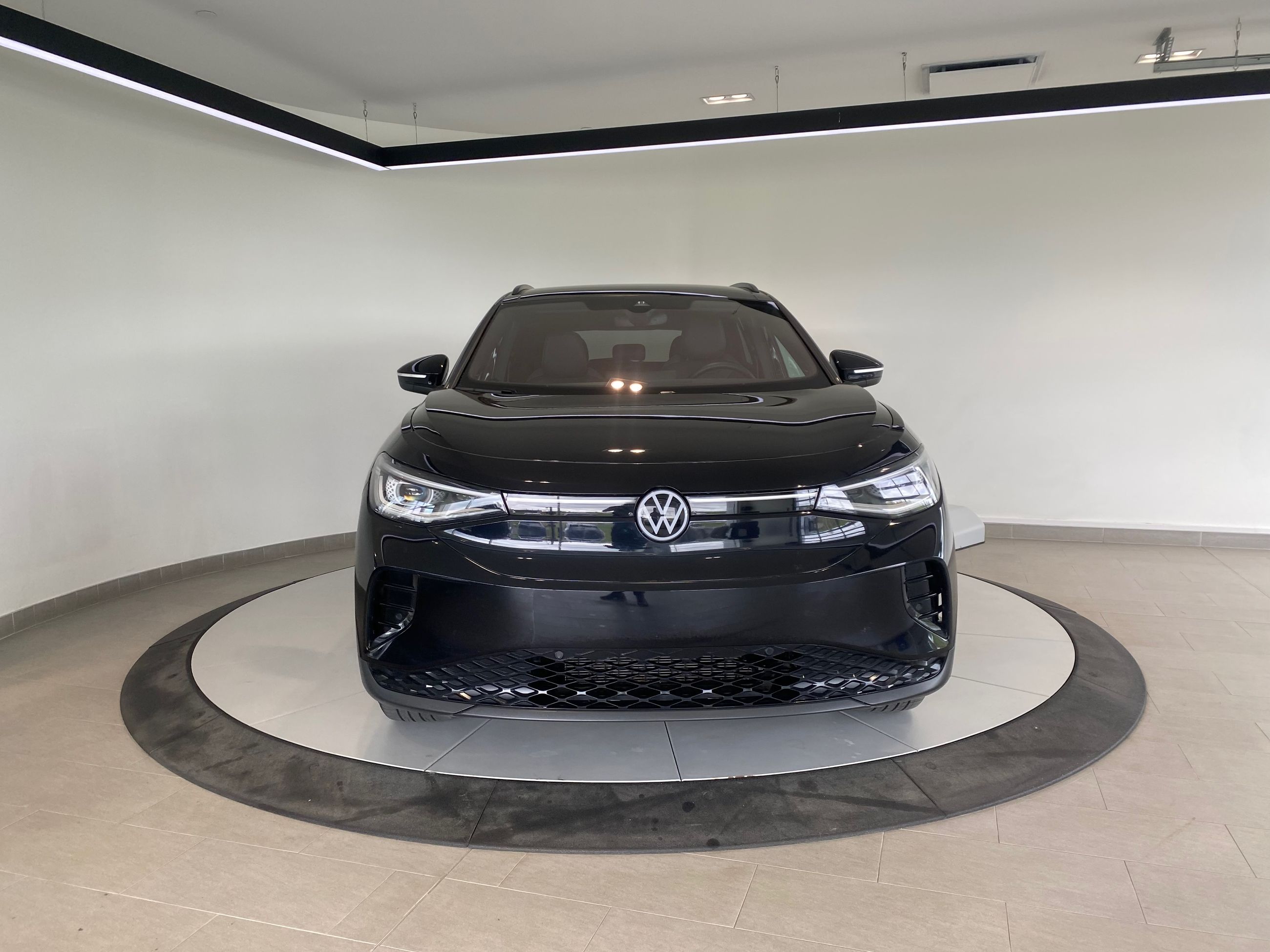 Volkswagen ID.4 PRO S + AWD + CARPLAY + CAMERA + GPS+TOIT+ WOW+++ 2024