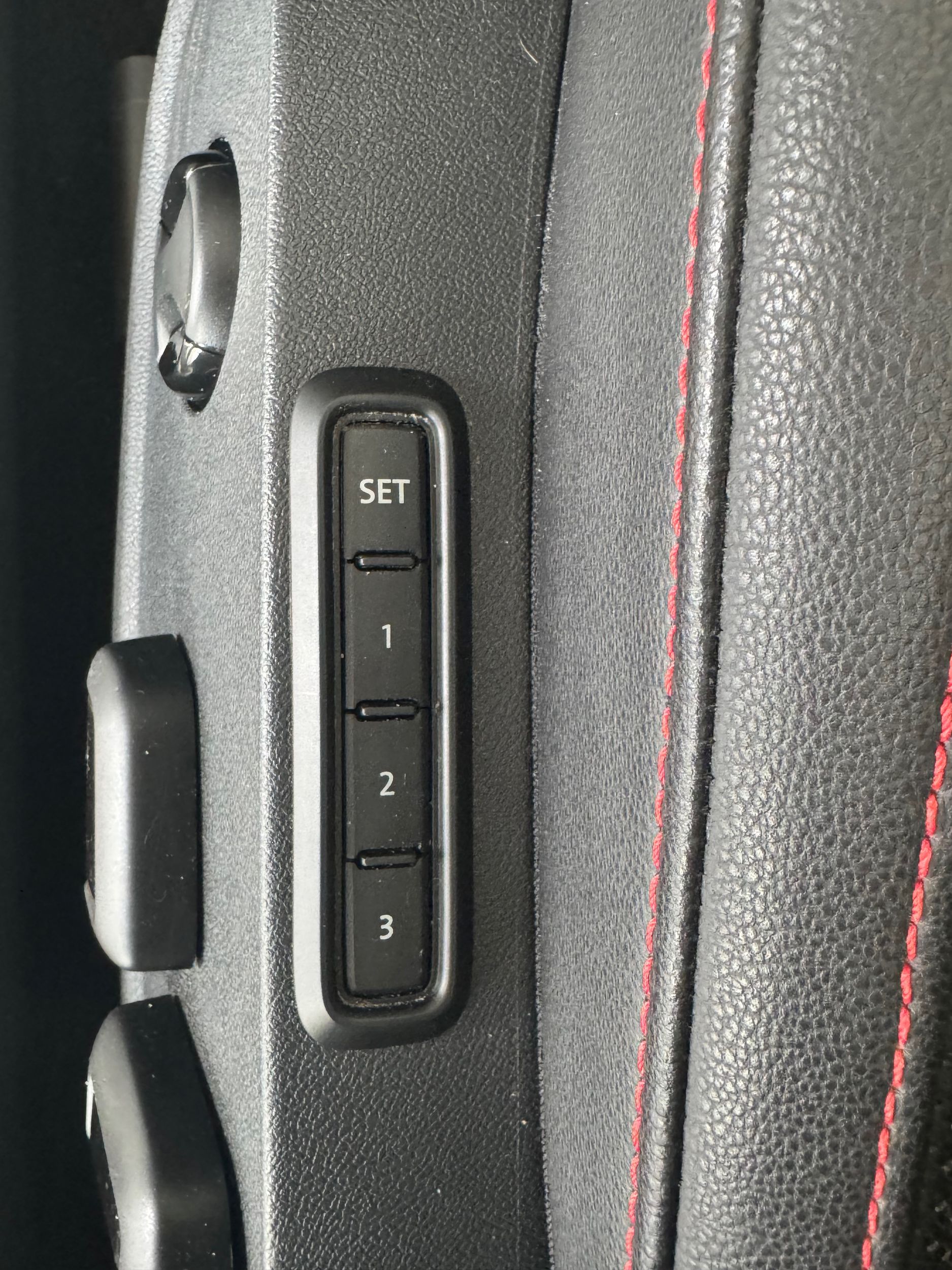 2022 Volkswagen Jetta GLI GLI + CUIR + TOIT + DSG + CARPLAY + WOW ++