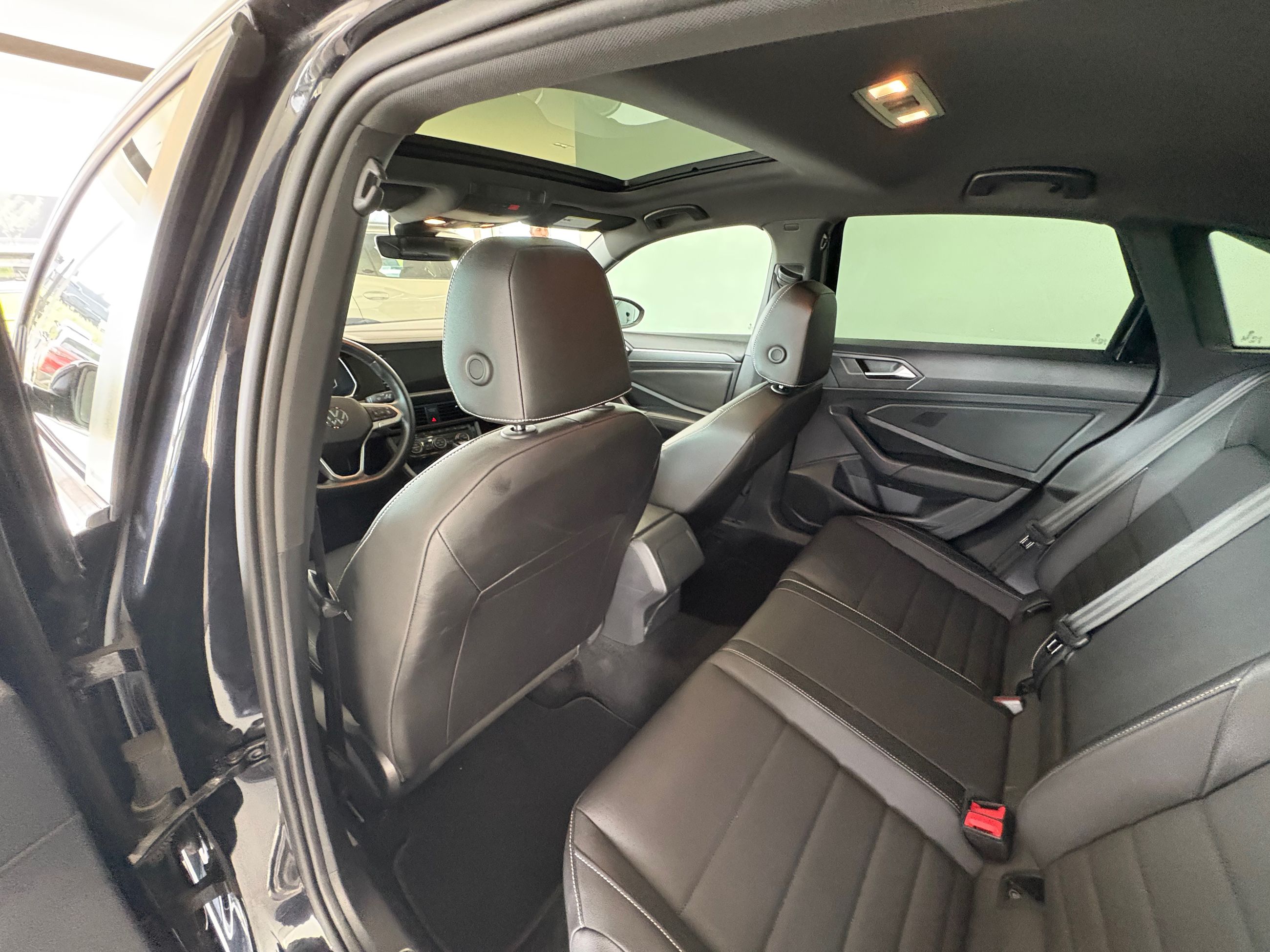 2022 Volkswagen Jetta COMFORTLINE + AC + CARPLAY + NAV + CAMERA+ WOW!++